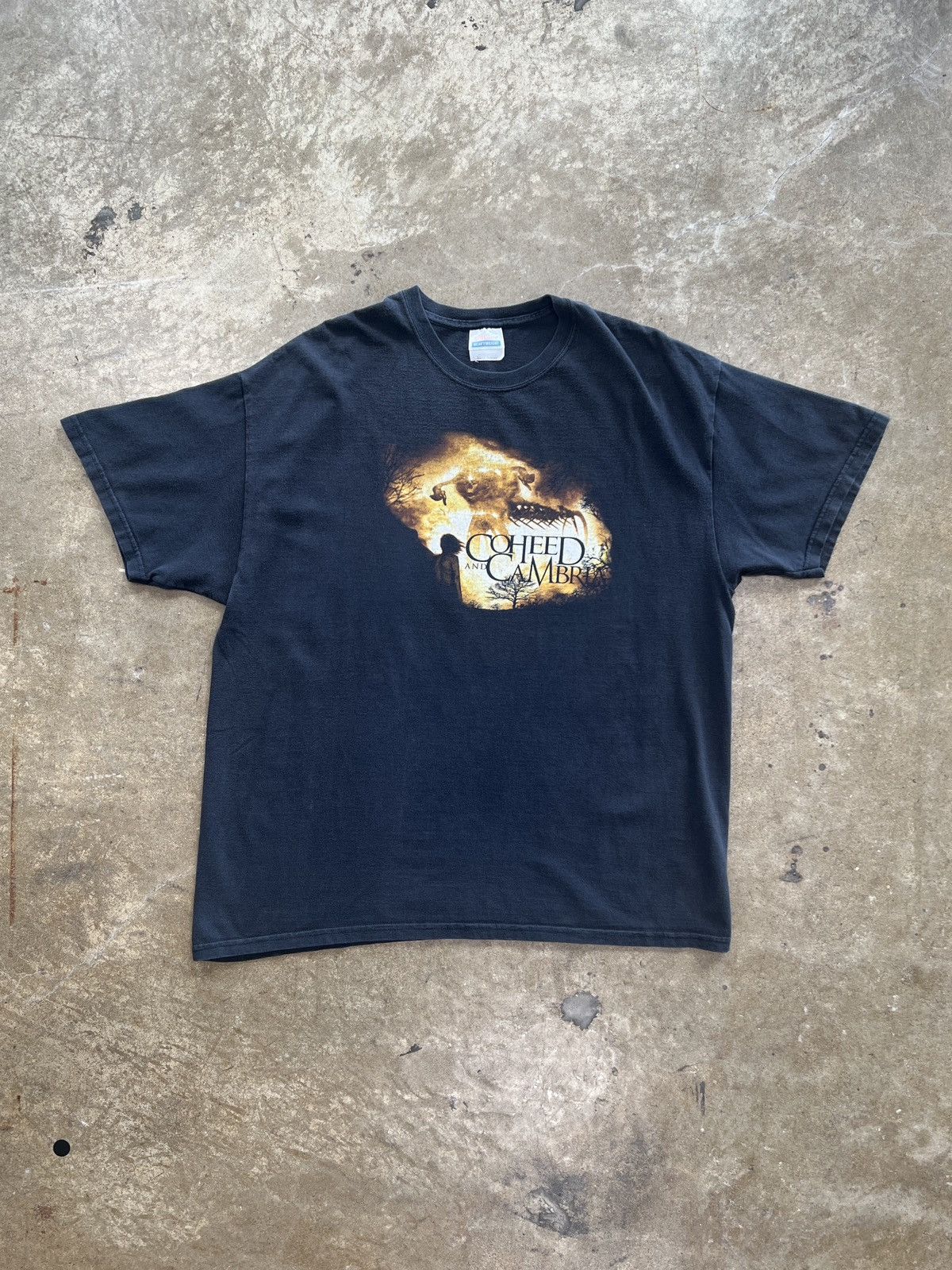 Band Tees Vintage Y2K Coheed and Cambria Tee XL Size US XL / EU 56 / 4 - 2 Thumbnail