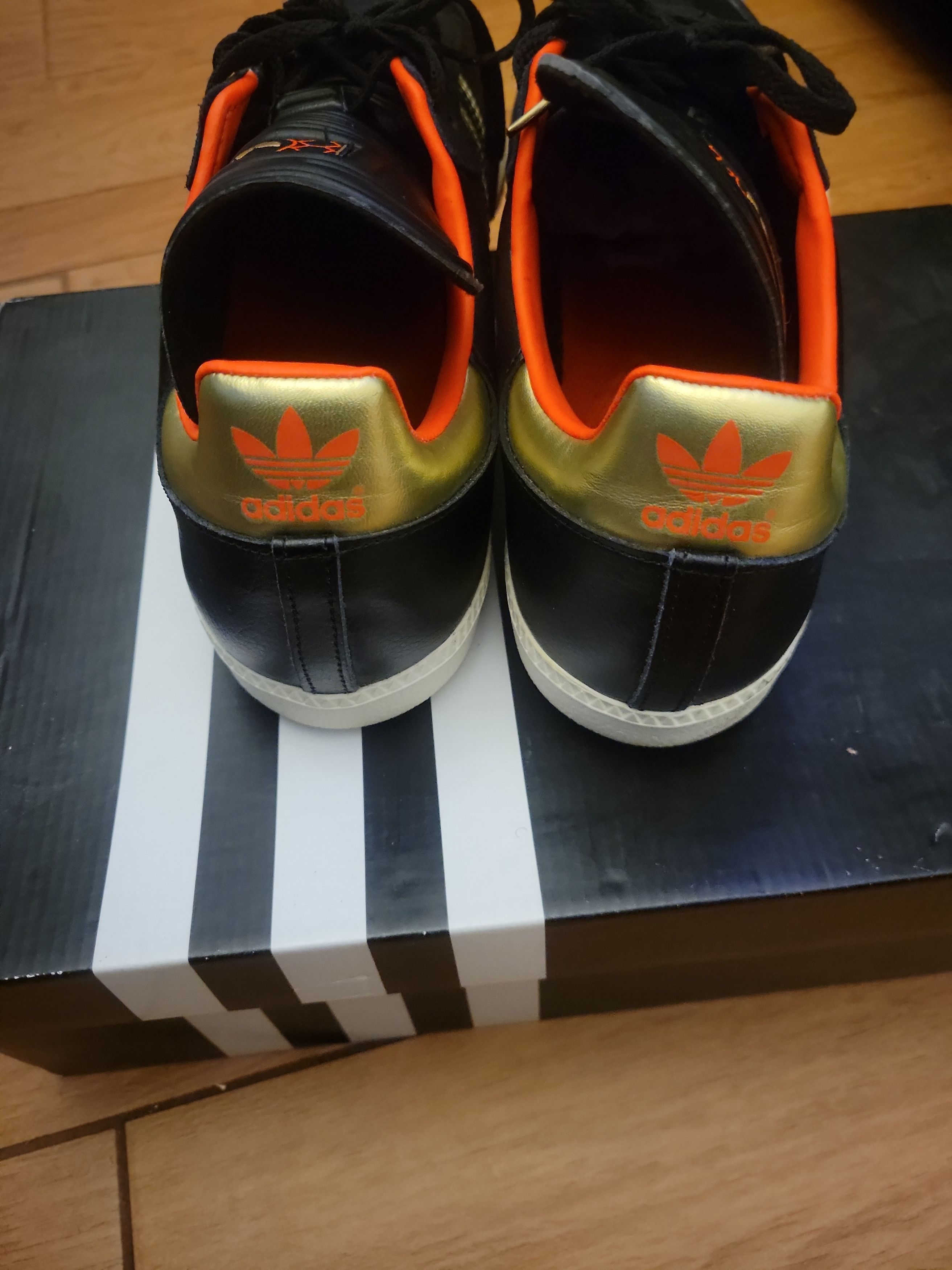 Adidas Adidas Samba G98036 Black/Gold/Infared Size US 13 / EU 46 - 6 Thumbnail