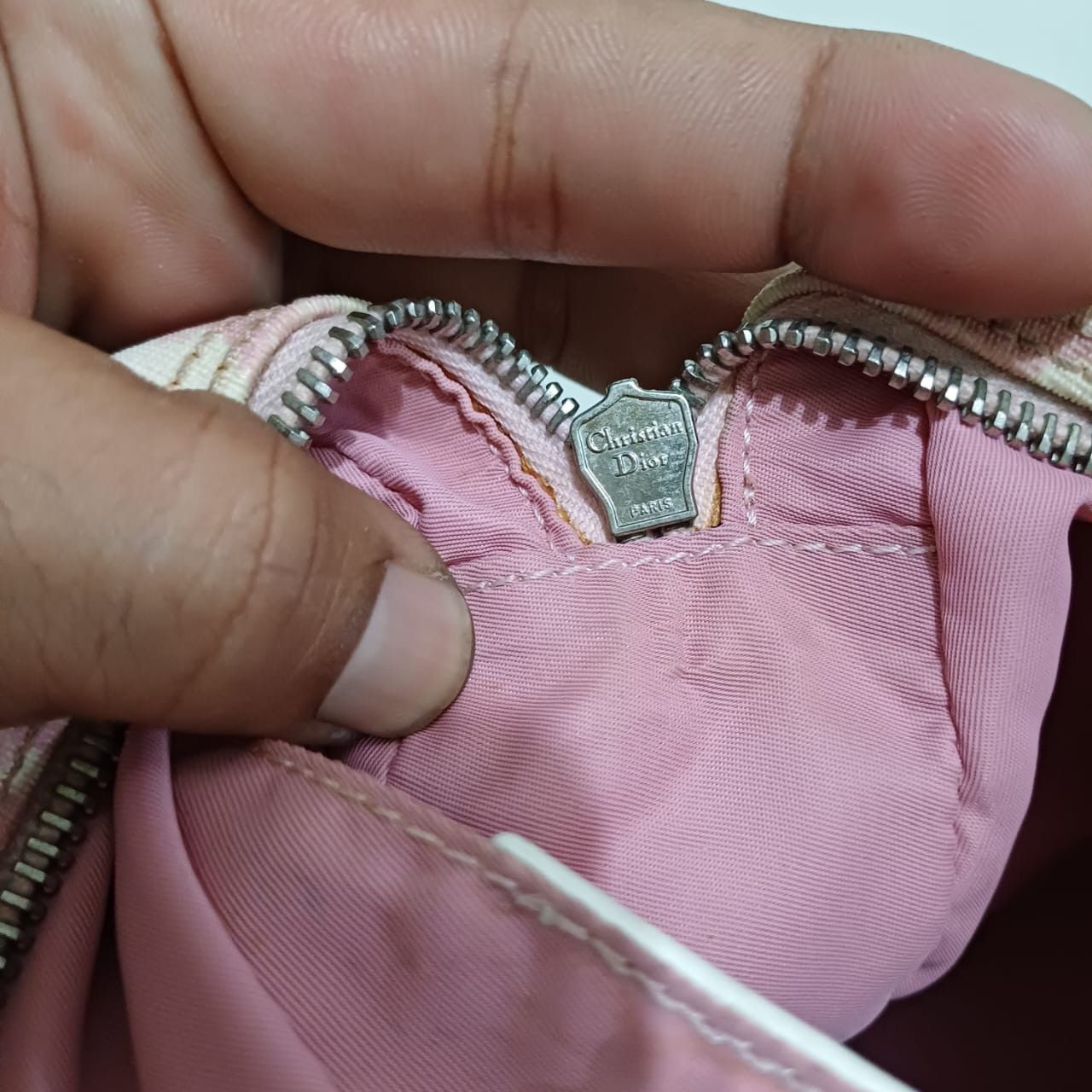 Dior Vtg🔥Authentic Dior Trotter Monogram No.1 Sling Bag Size ONE SIZE - 12 Thumbnail