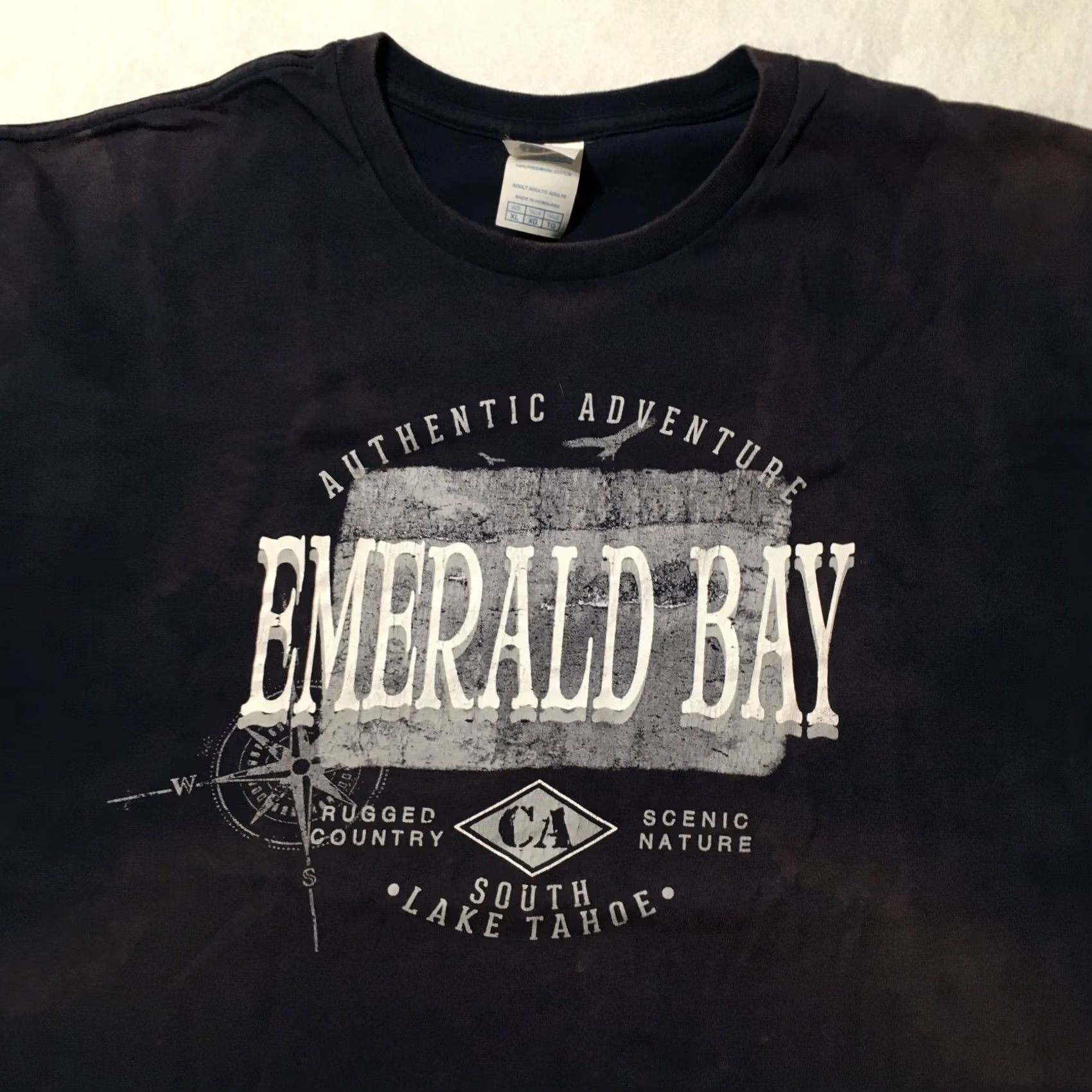 Delta Vintage Lake Tahoe T-Shirt size XL 90s Graphic Print faded Nature Size US XL / EU 56 / 4 - 2 Thumbnail