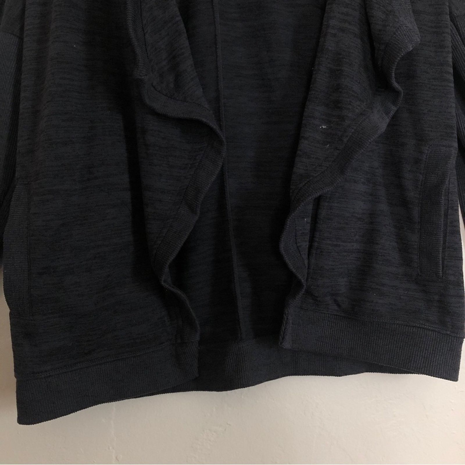 Athleta Athleta Cardigan Dark Gray Hooded Long Sleeve Sweater Size M / US 6-8 / IT 42-44 - 5 Thumbnail