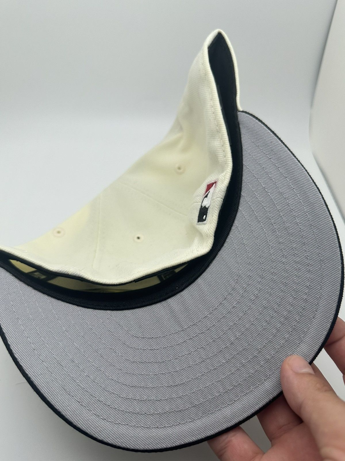 Hat Club × Lids × New Era Chicago White Sox Fitted 7 3/8 Size ONE SIZE - 8 Thumbnail