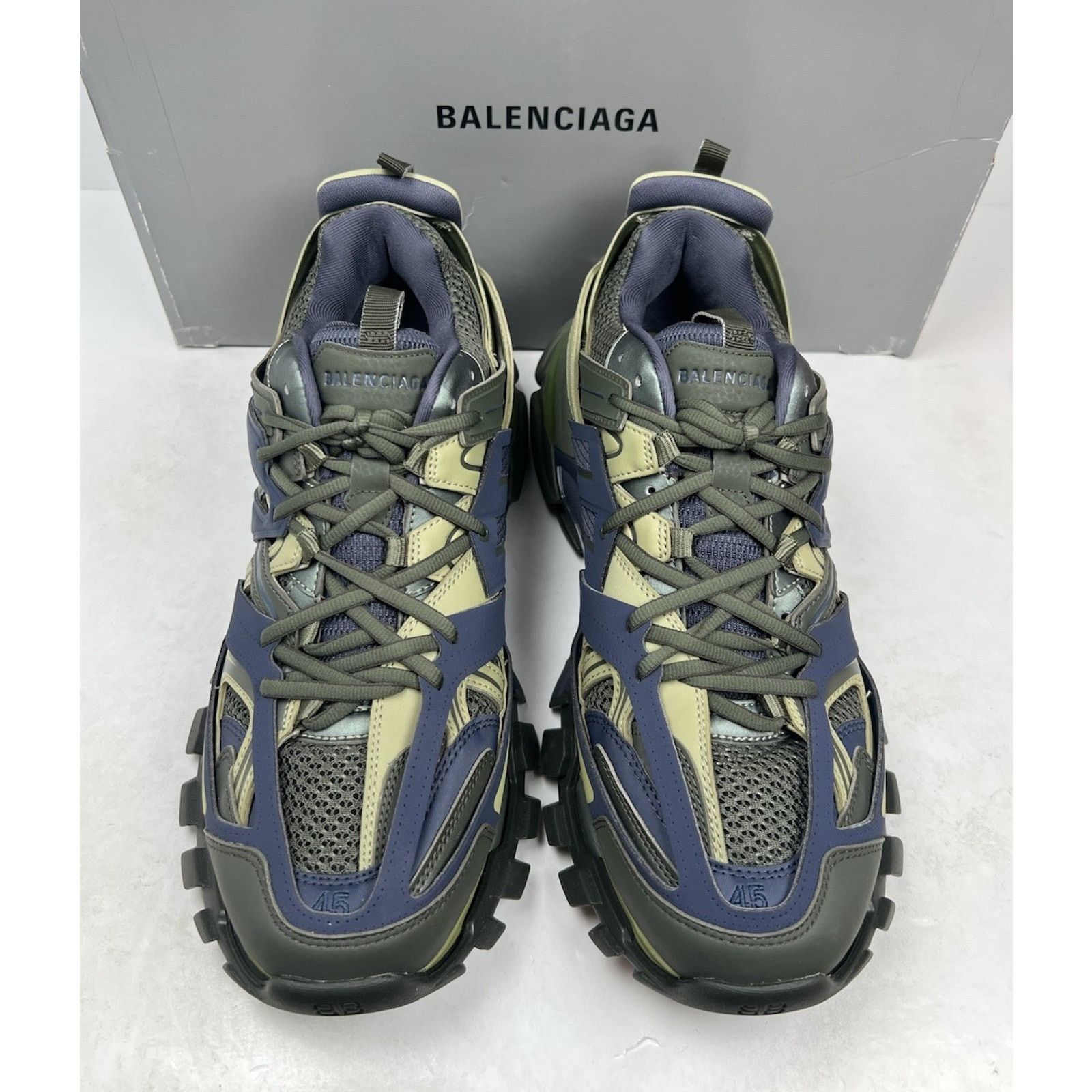 Balenciaga Size 45EU/12US - Balenciaga Track Green/Navy/Yellow Size US 12 / EU 45 - 2 Thumbnail