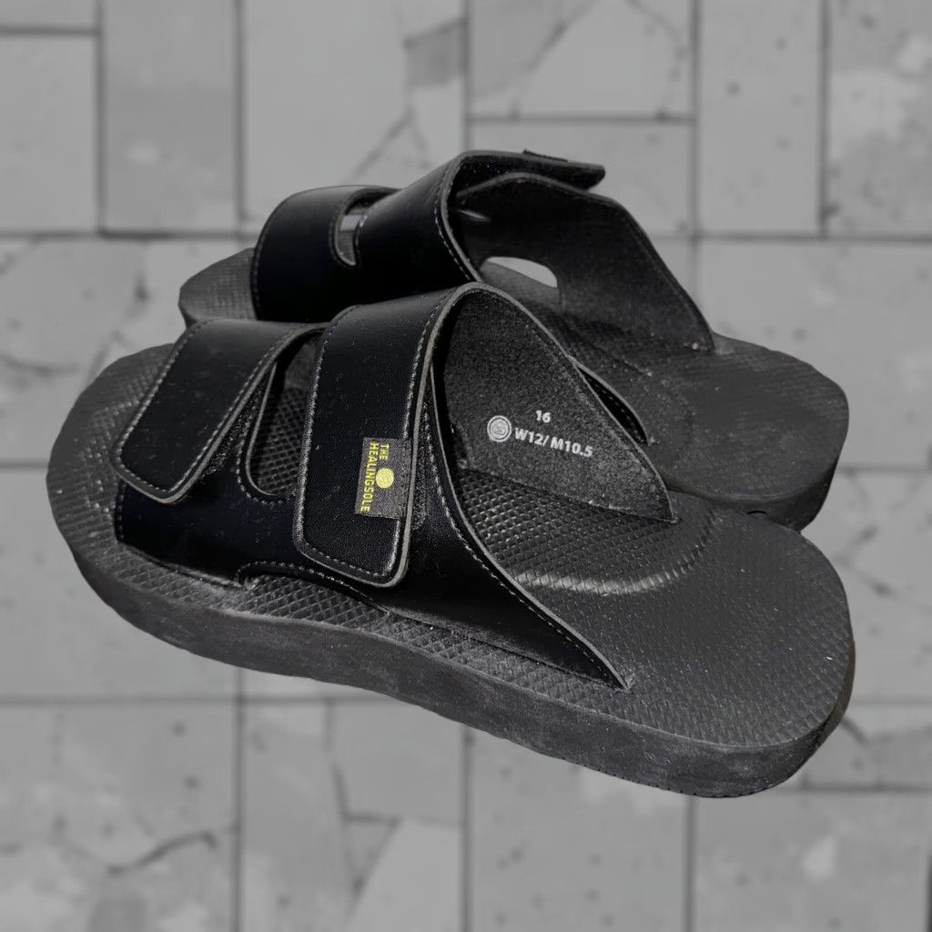 Vintage VINTAGE The Healingsole Unisex Black Sandals Mens Womens 10.5 12 10.5 Leather Slide Shoes Black The Healingsole Mens Womens Sandal Slide Leather Size US 11 / IT 41 - 1 Thumbnail