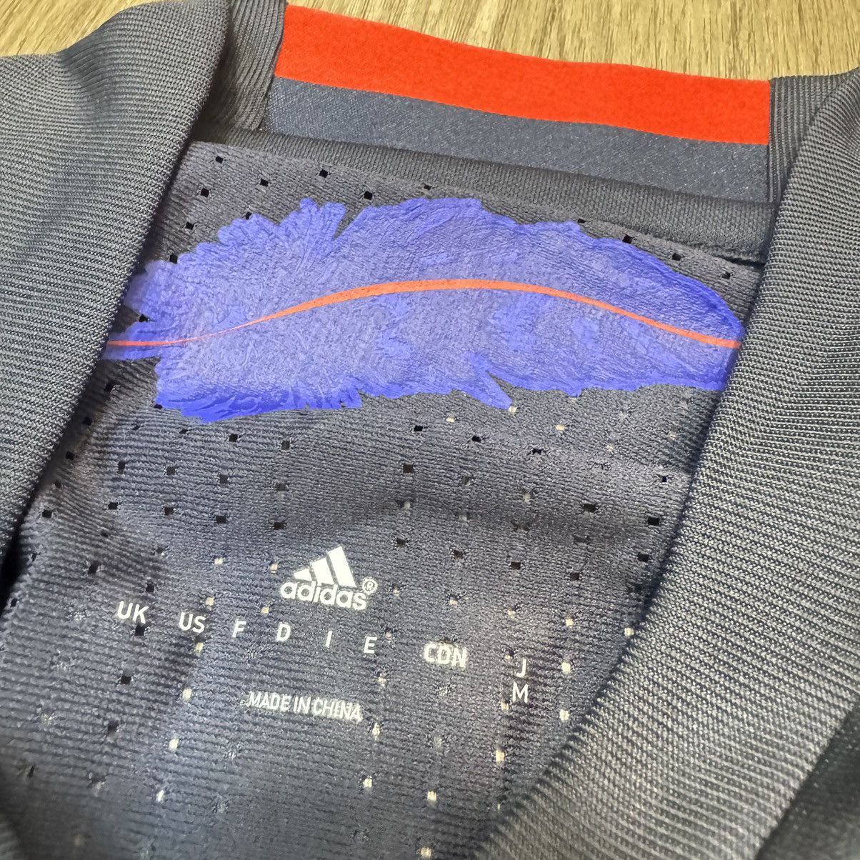 Adidas Japan 15/16 longsleeves player issue #18 Minamino Size US S / EU 44-46 / 1 - 7 Thumbnail