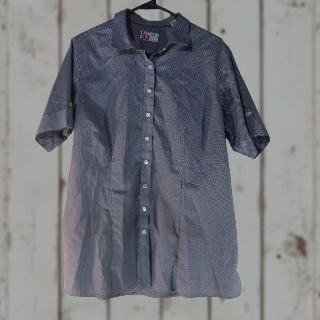 Vintage Oobe Plaid Button-Up Shirt Womens Size XL Blue/White Casual Workwear Size XL / US 12-14 / IT 48-50 - 1 Thumbnail