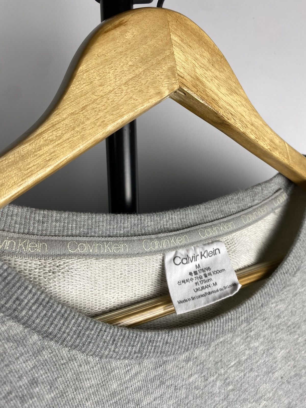 Calvin Klein × Vintage Vintage 90s Calvin Klein Crewneck Sweatshirt Big Logo Y2K Size US M / EU 48-50 / 2 - 3 Thumbnail