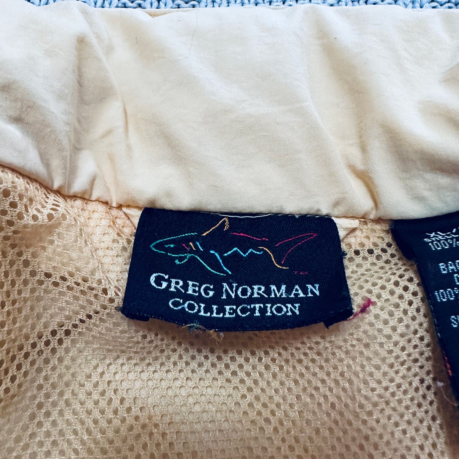 Greg Norman Greg Norman light orange windbreaker size XL Size US XL / EU 56 / 4 - 5 Thumbnail