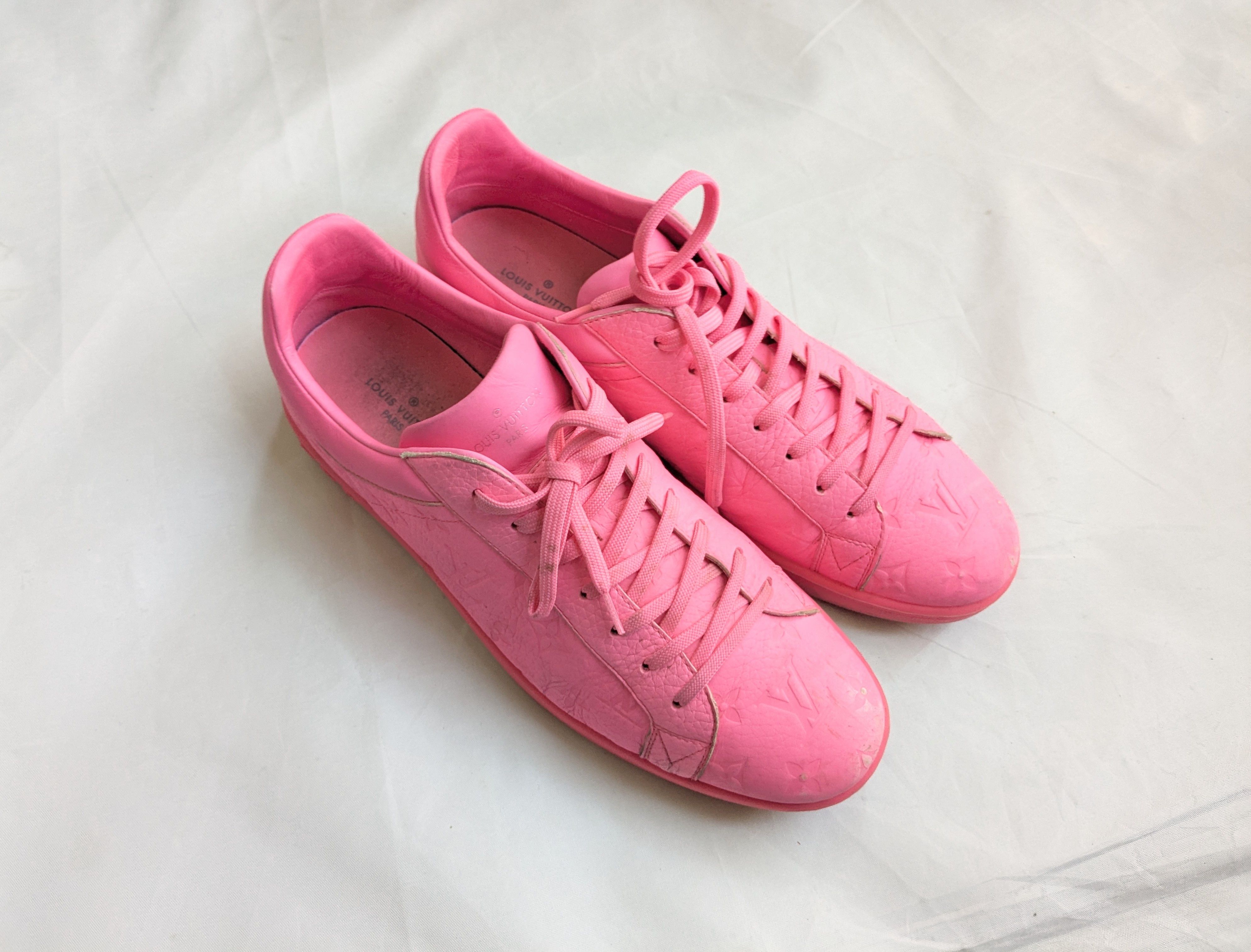 Louis Vuitton Louis Vuitton Monogram Sneakers Pink 10.5 Logo Size US 10.5 / EU 43-44 - 2 Thumbnail