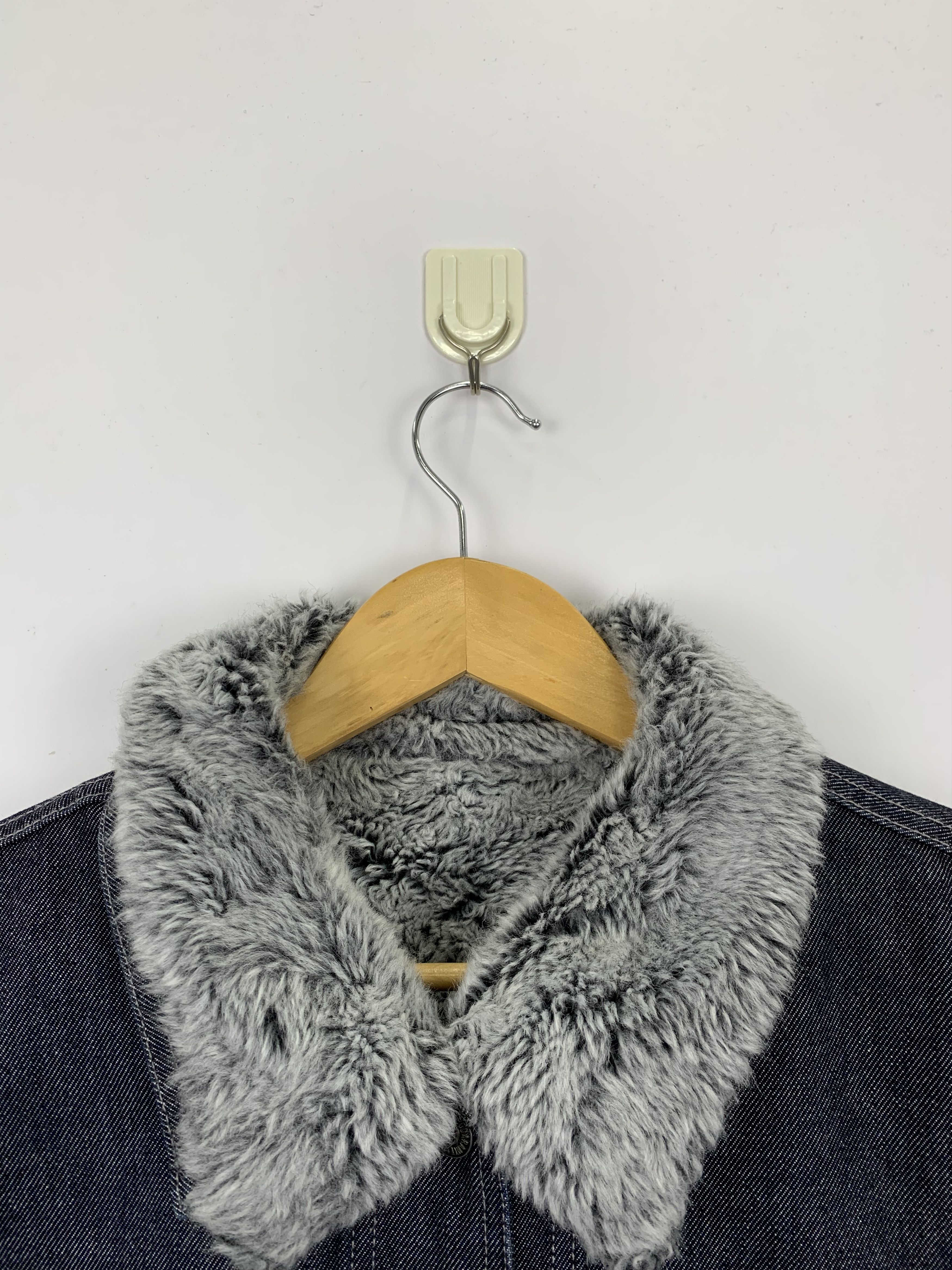 Japanese Brand Vintage Japanese Brand Denim Sherpa Jacket J0837 Size US L / EU 52-54 / 3 - 8 Thumbnail