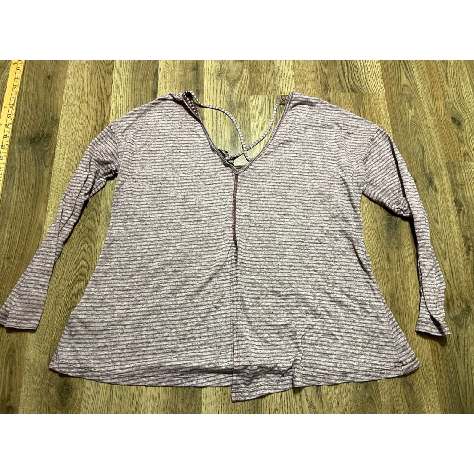 The North Face The North Face Shirt Women L Purple Striped Long Sleeve Size L / US 10 / IT 46 - 2 Thumbnail