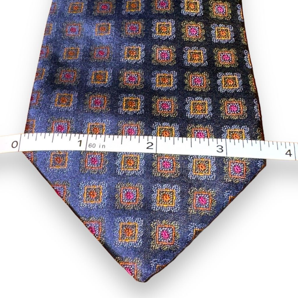 Handmade Carrot & Gibbs Navy Blue Flower Handmade 100% Silk Neck Tie Size ONE SIZE - 2 Thumbnail