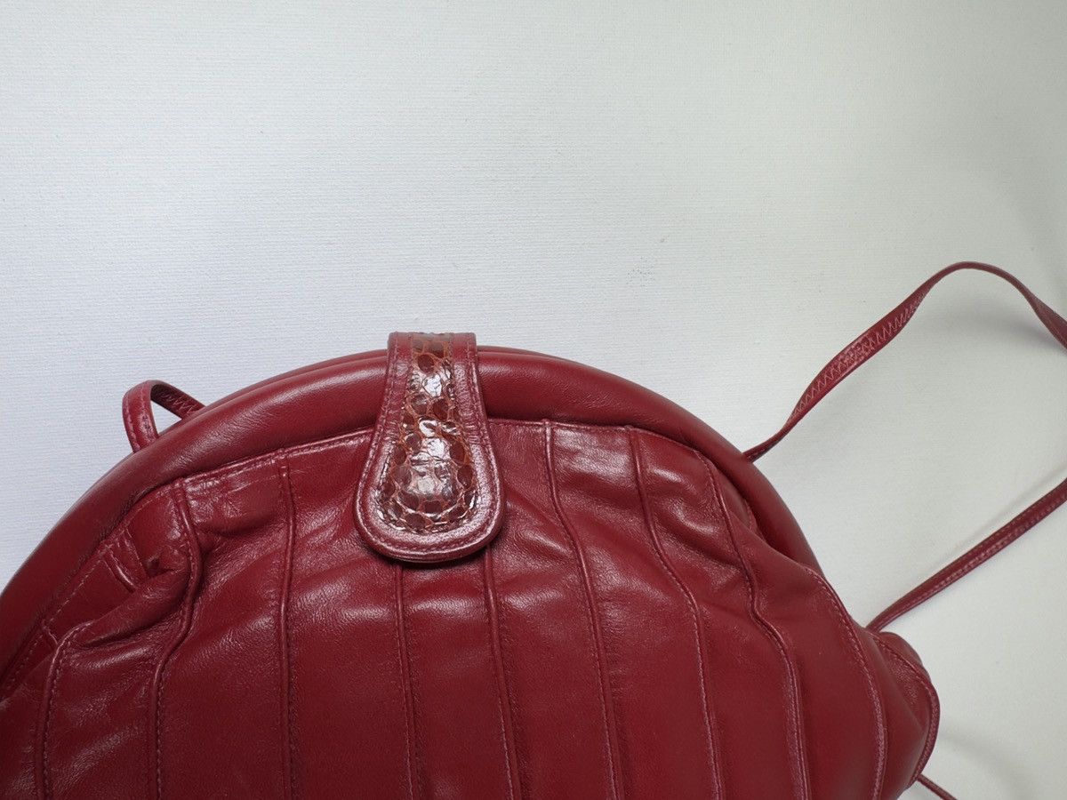 SHAREEF 1980s Sharif handbag, Made in the USA, Burgandy leather Size ONE SIZE - 6 Thumbnail
