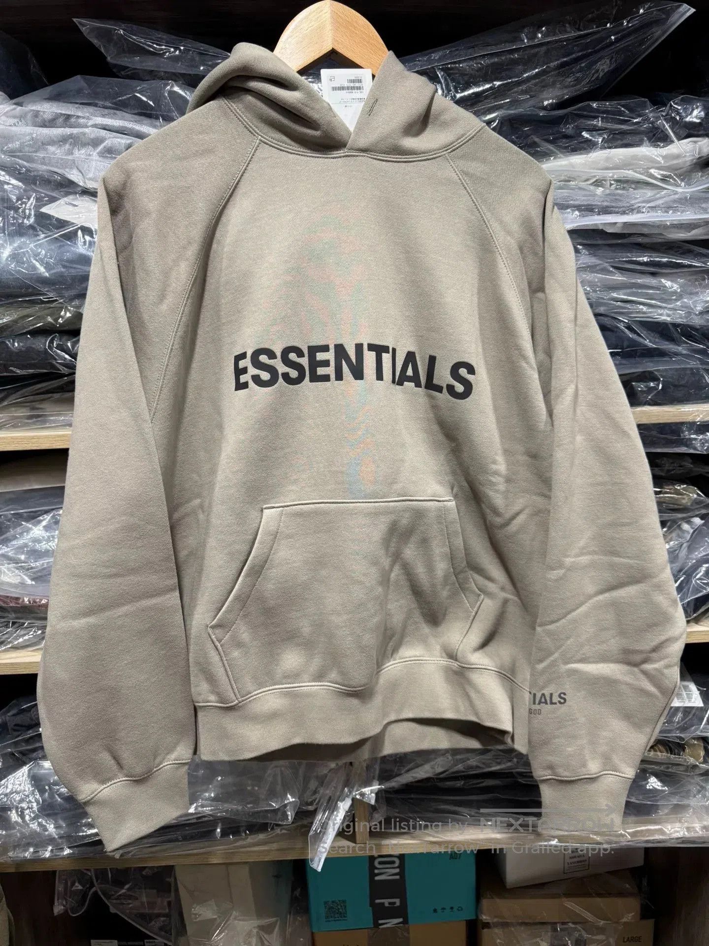 Fear of God Fear of God Essentials Solid Hoodie. Size US S / EU 44-46 / 1 - 1 Thumbnail