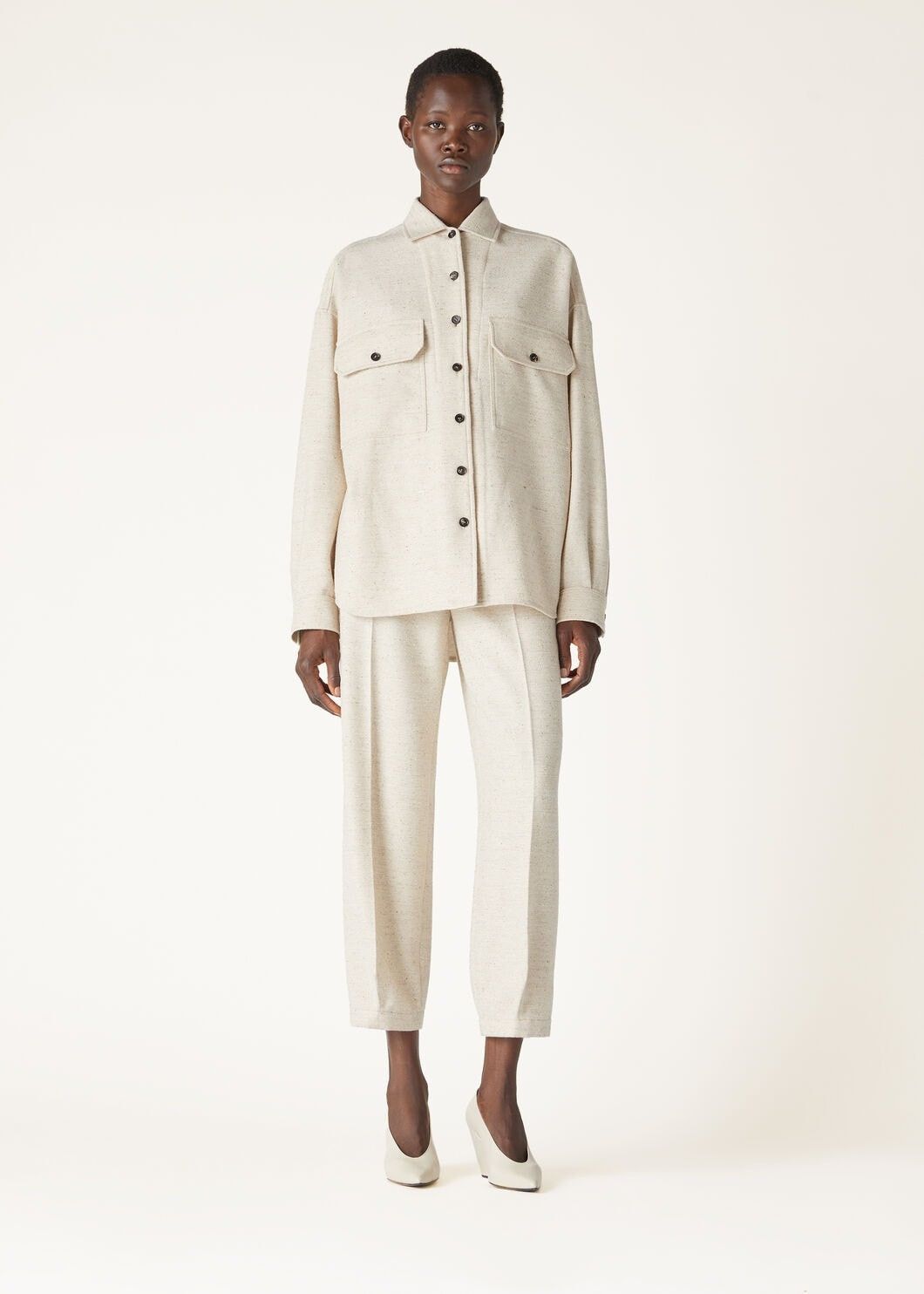 Loro Piana o1srvl11e0825 FAO4356 Jenna Overshirt in Beige Size XS / US 0-2 / IT 36-38 - 2 Thumbnail
