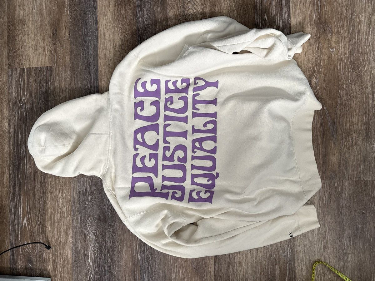 Obey Cream Peace hoodie Size US XL / EU 56 / 4 - 1 Thumbnail
