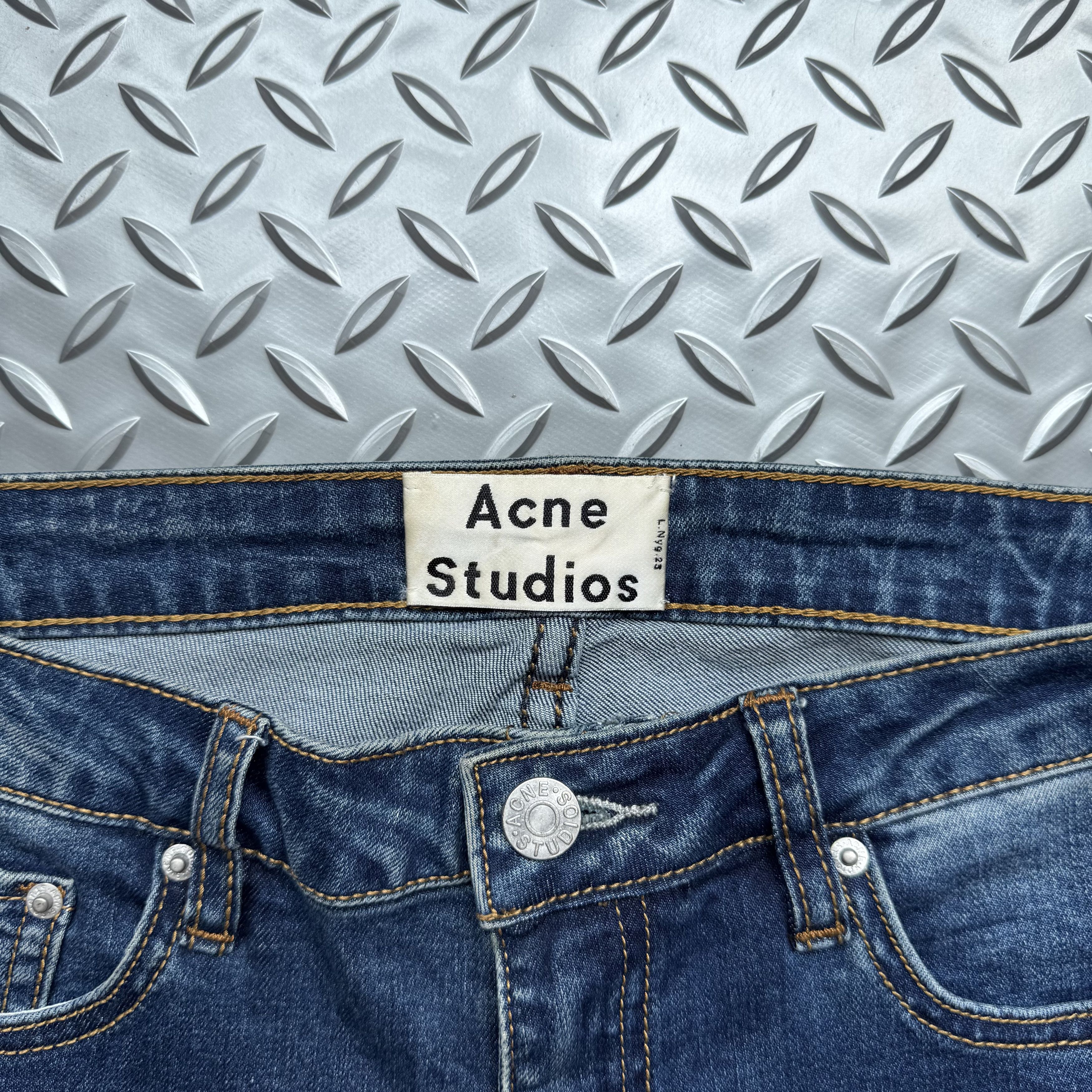 Acne Studios Acne Studios Slim Fit Denim Jeans Size US 27 - 5 Thumbnail