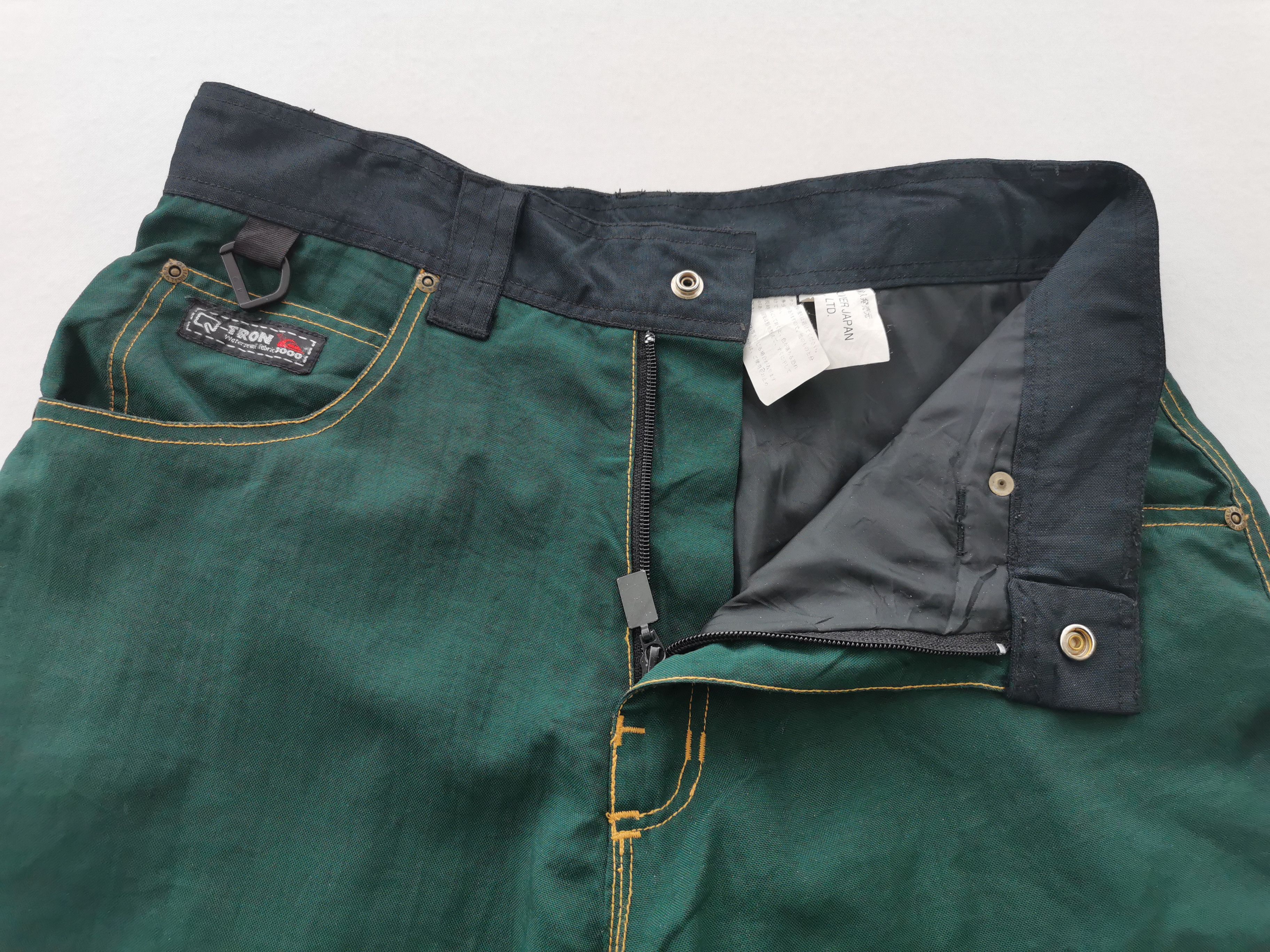 Quiksilver Vintage Quiksilver Australia Tracksuit Ski Pants Size L Size US 33 - 8 Thumbnail