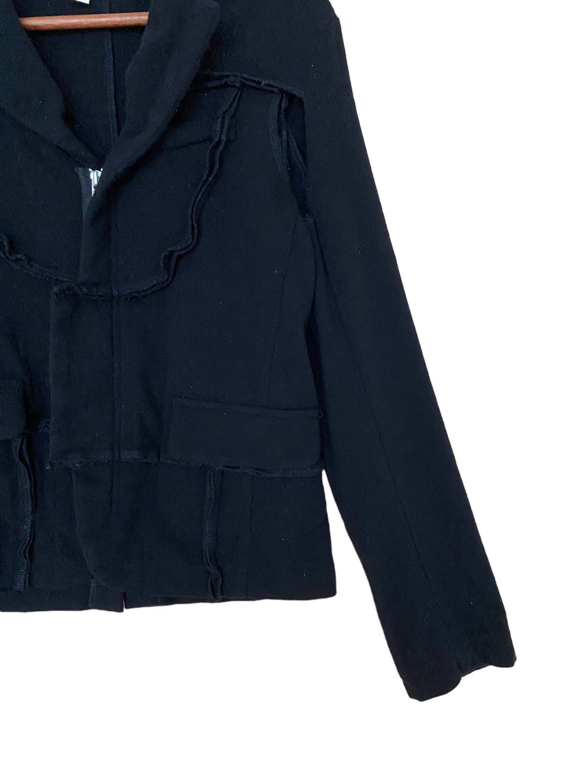 Comme des Garcons Vintage Brand Comme Des Garcons H&M Jacket 2000s Size US M / EU 48-50 / 2 - 4 Thumbnail