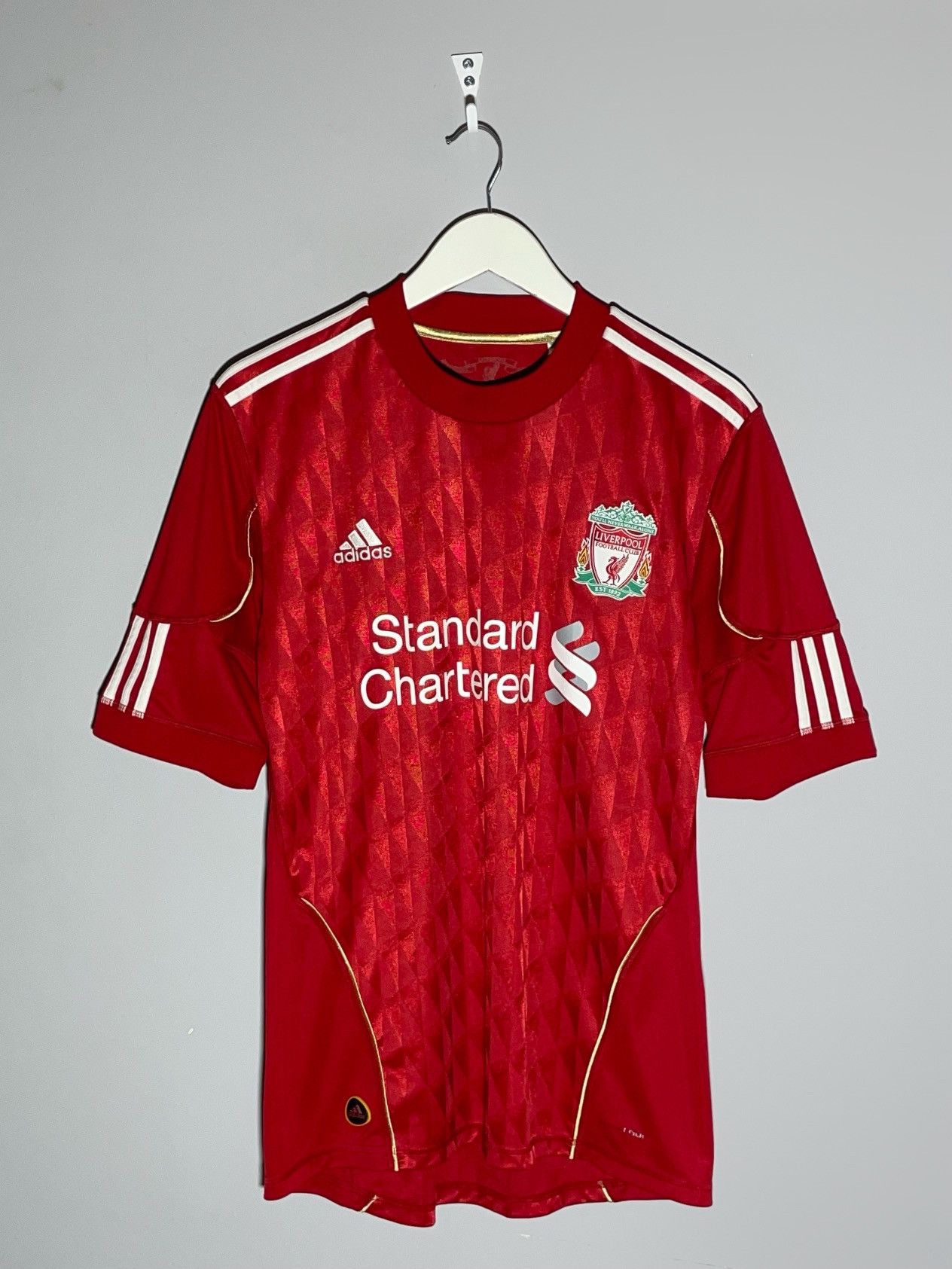 Adidas Liverpool FC Adidas 2010/11 Home Y2k Football Shirt Size US M / EU 48-50 / 2 - 1 Thumbnail