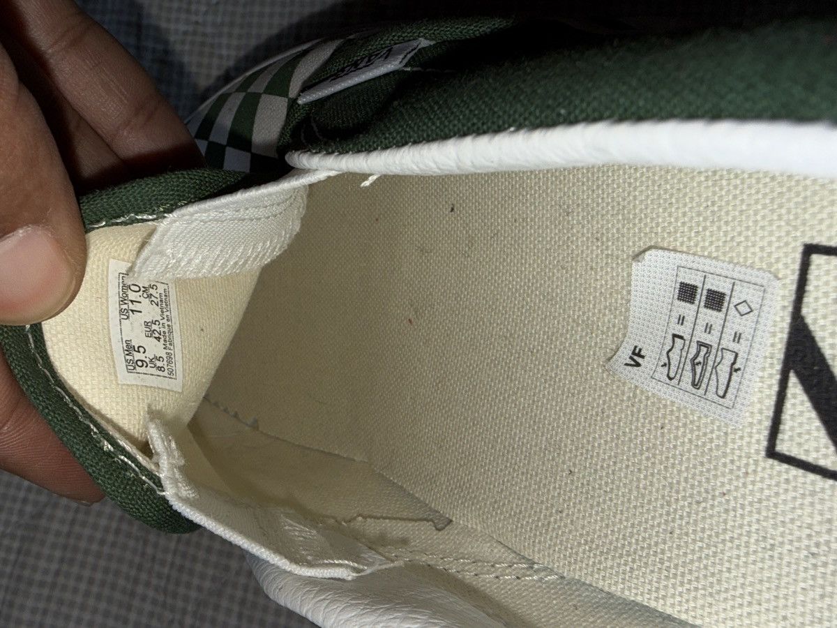 Vans Vans Classic Slip On ‘ Checkerboard Scarab green/white ’ Size US 9.5 / EU 42-43 - 4 Thumbnail