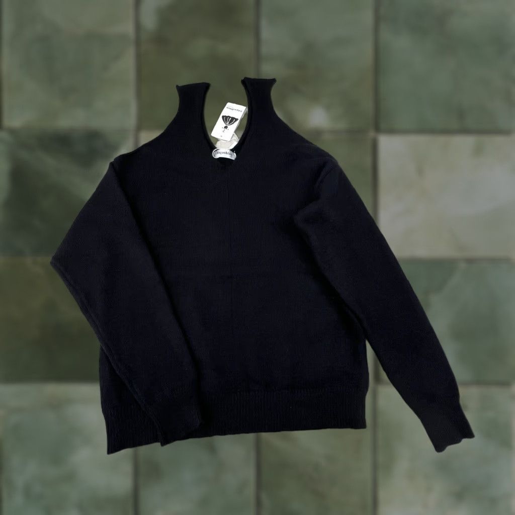 Vintage Angashion Womens Sweater Small Black Cold Shoulder Size S / US 4 / IT 40 - 1 Thumbnail