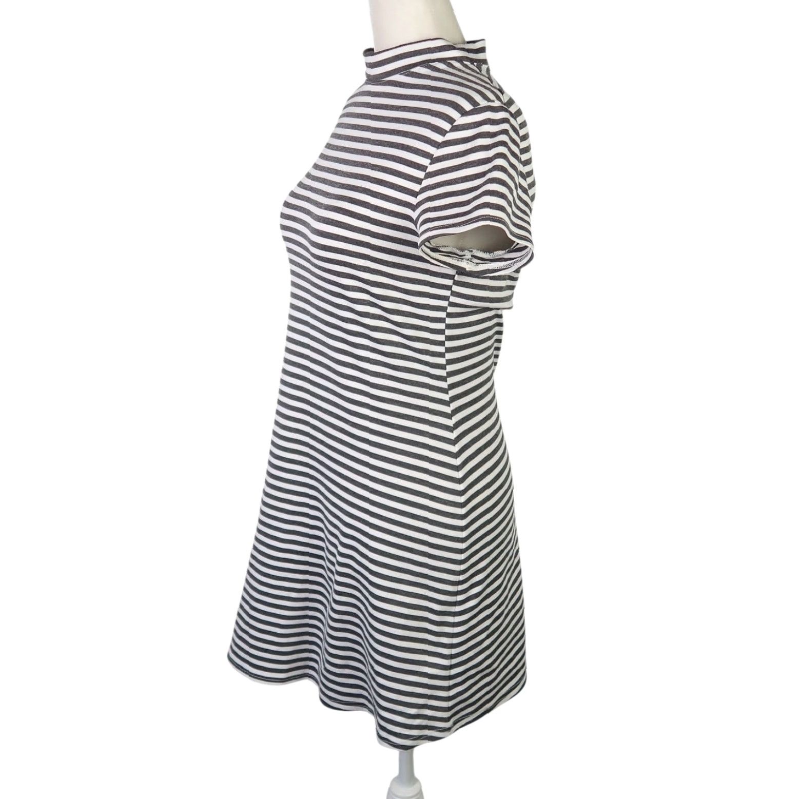 Free People Free People FP Beach Grey and White Striped Mockneck Mini Dress S Womens Short Sleeve Bohemian Casual Size S / US 4 / IT 40 - 3 Thumbnail