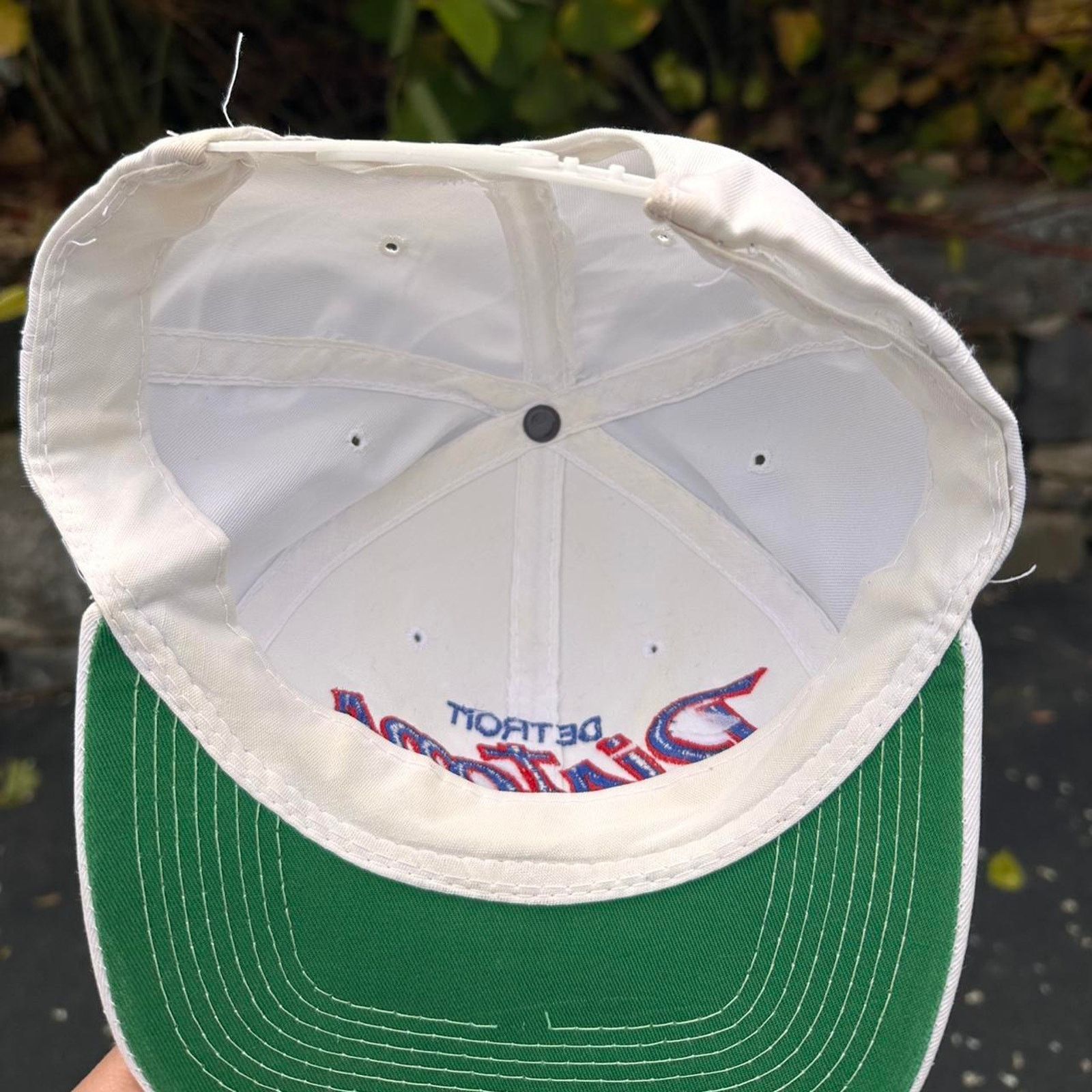 NBA × Vintage Vintage Detroit Pistons Script SnapBack Hat Size ONE SIZE - 6 Thumbnail