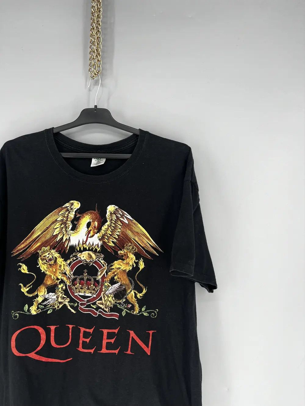 Vintage Vintage Y2K Queen Tour Tee Size US XXL / EU 58 / 5 - 5 Thumbnail