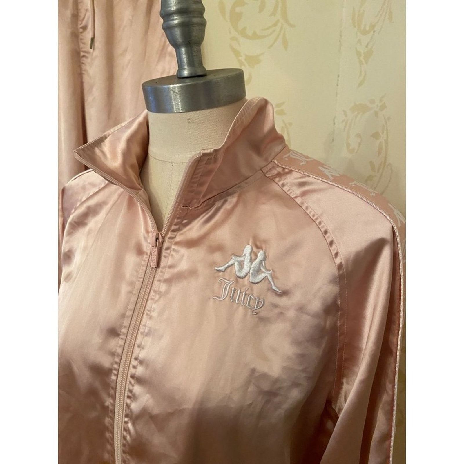 Juicy Couture Ladies Med Juicy Couture X Kappa Pink Collab 2pc Tracksuit Size 32" / US 10 / IT 46 - 3 Thumbnail