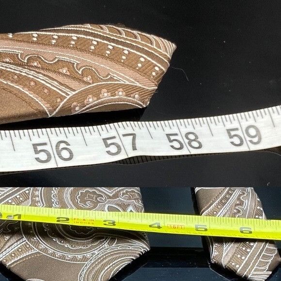 Donald Trump DONALD J. TRUMP~ SIGNATURE COLLECTION Brown White Paisley NE Size ONE SIZE - 5 Thumbnail