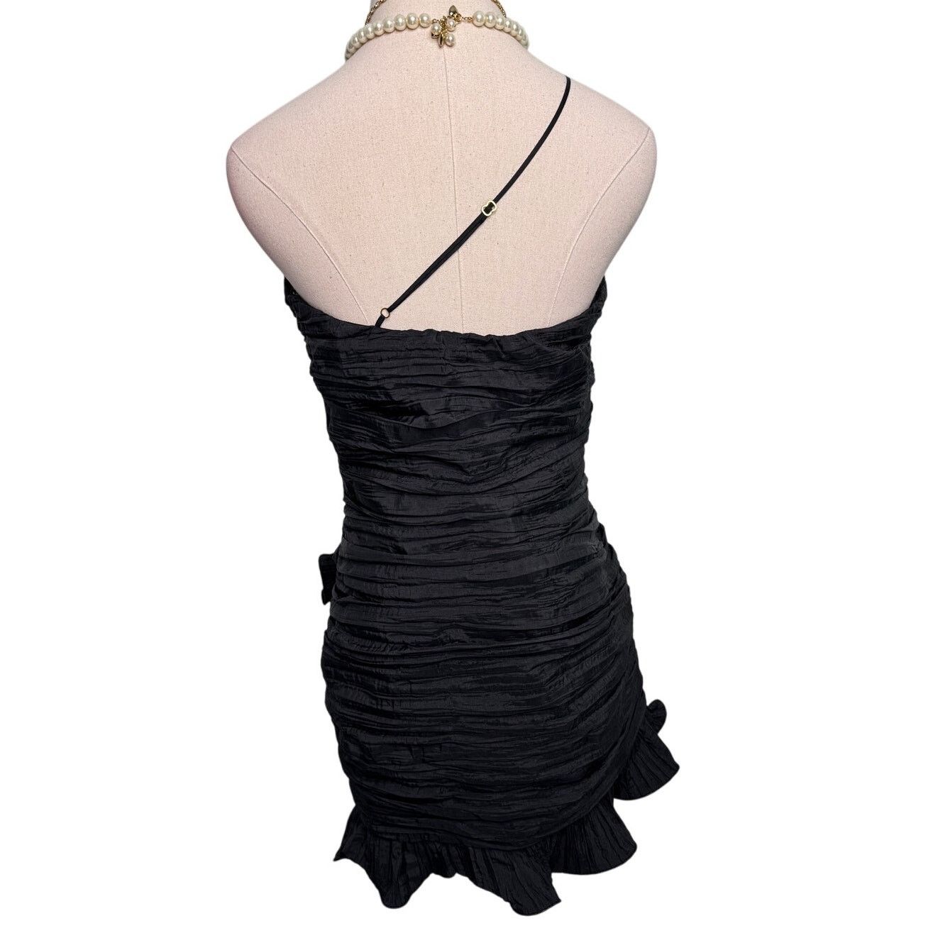 LoveShackFancy LoveShackFancy ​Brenaya Ruffle Flower Mini Dress black sz 6 Size M / US 6-8 / IT 42-44 - 10 Thumbnail