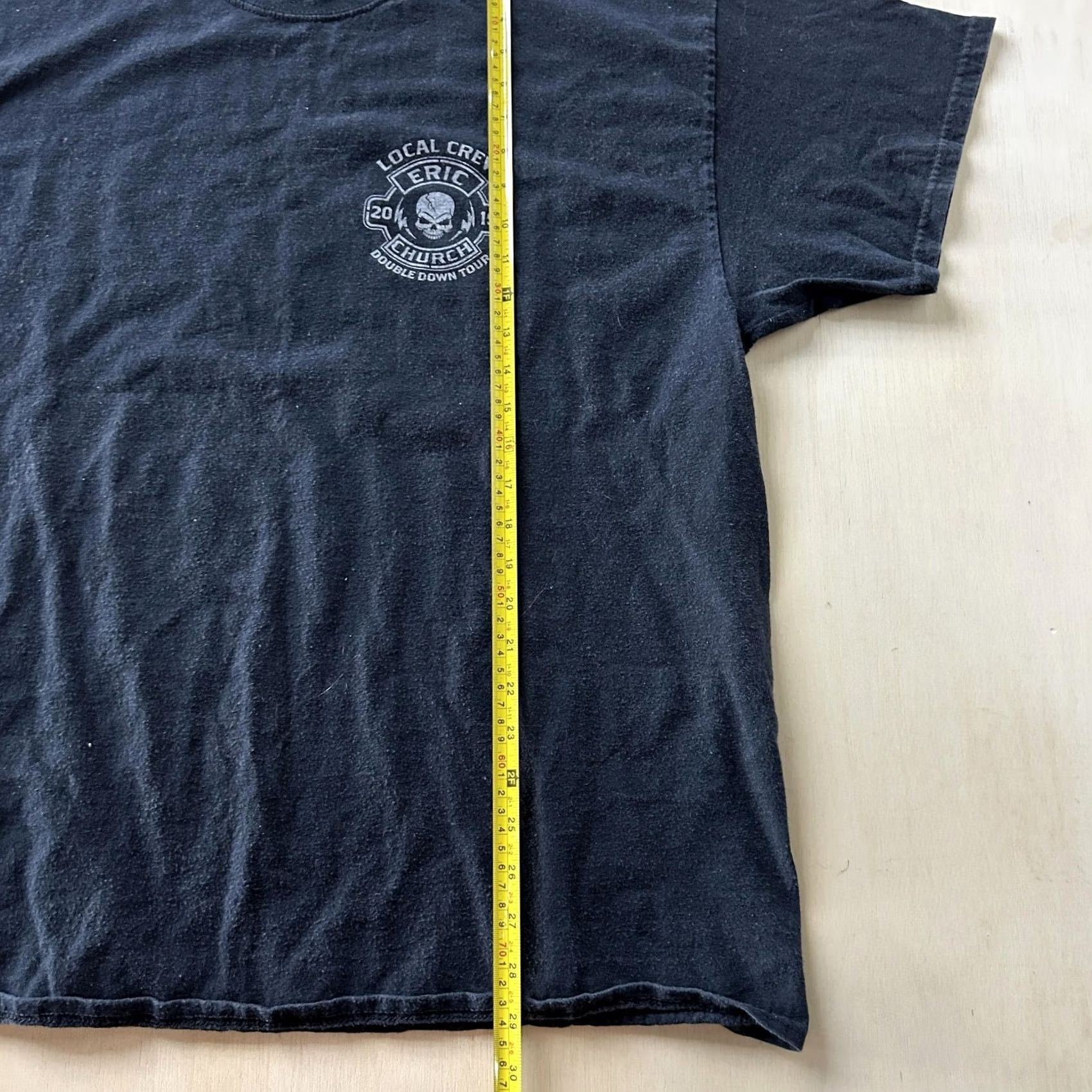 Gildan Eric Church Gildan Shirt Mens 2XL Black Local Crew Double Down Tour Tee T-Shirt Size US XXL / EU 58 / 5 - 5 Thumbnail