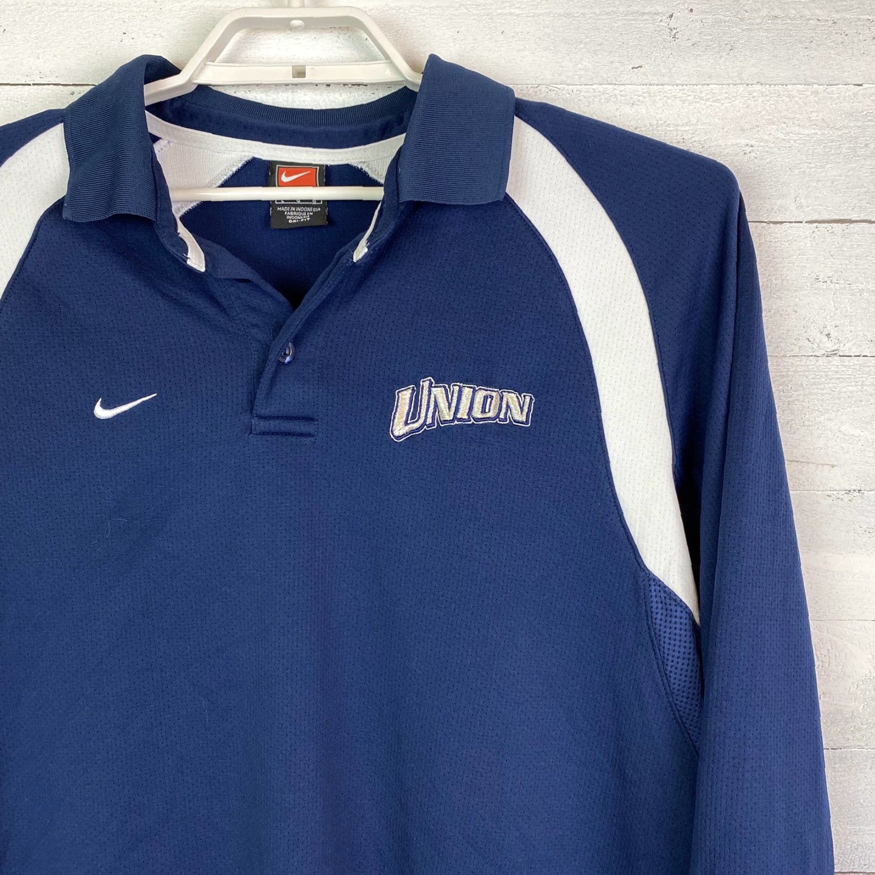 Nike VINTAGE Nike Team Mens Pullover Long Sleeve 1/4 Button Dri-Fit Blue White Union L Adult Mens Size US L / EU 52-54 / 3 - 4 Thumbnail