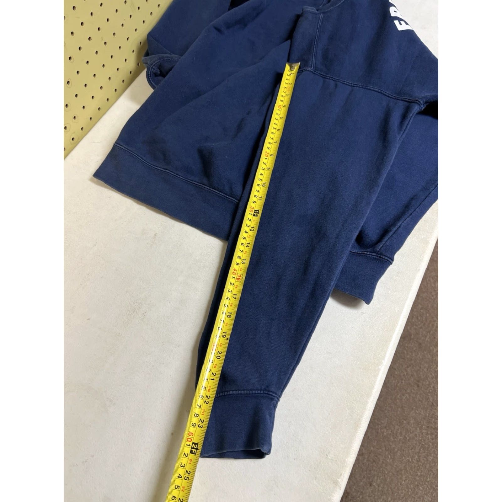 Comfort Colors Bud light Friends Medium Blue Crew Neck Sweatshirt Comfort Colors Pullover Size M / US 6-8 / IT 42-44 - 7 Thumbnail