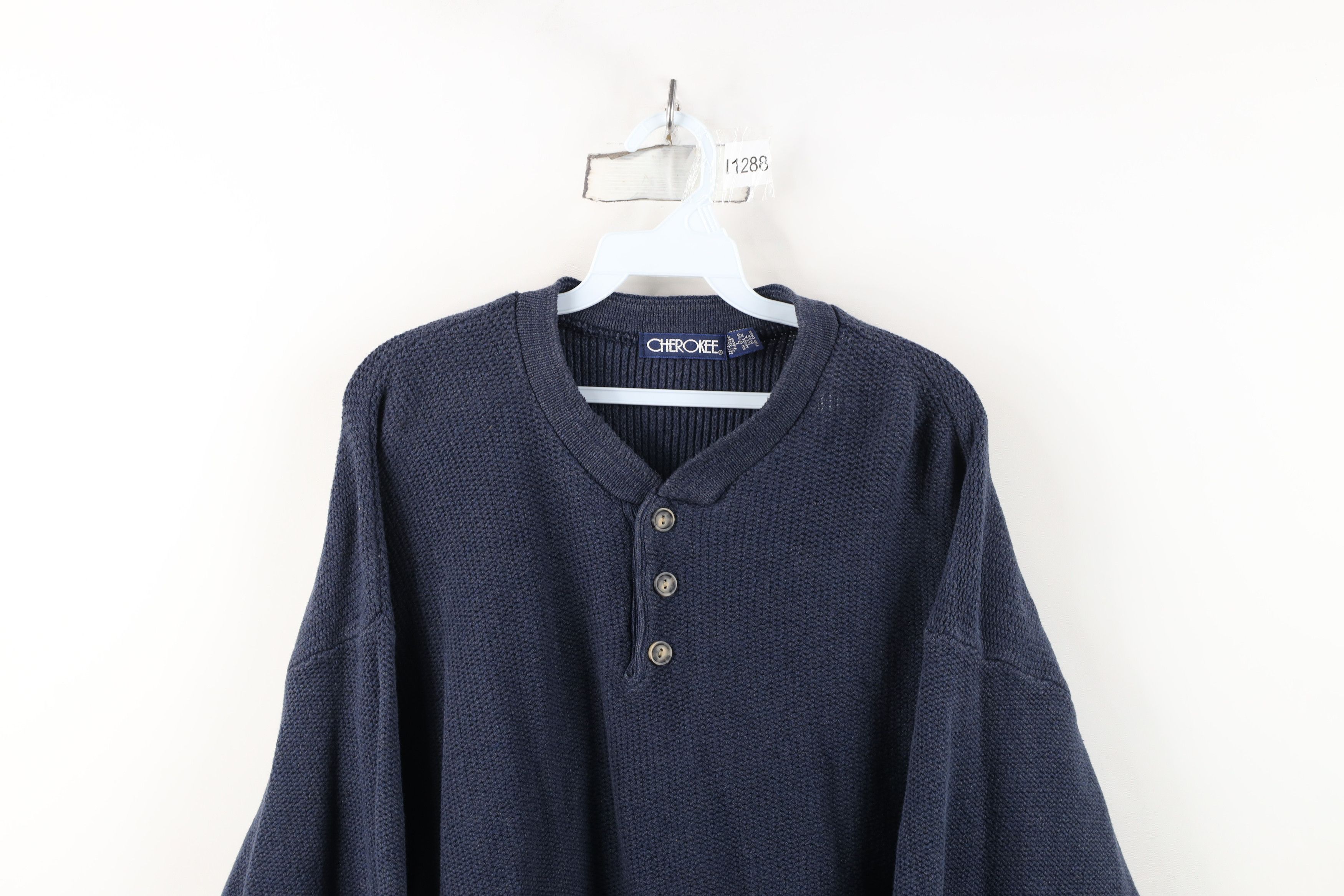 Vintage Vintage 90s Streetwear Tight Weave Knit Henley Sweater USA Size US L / EU 52-54 / 3 - 2 Thumbnail