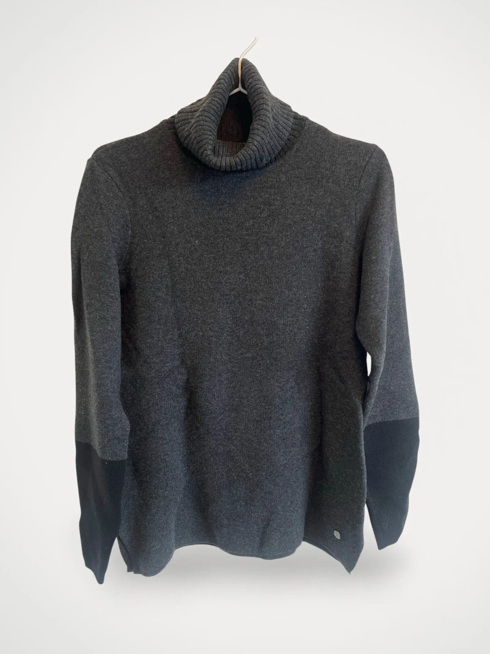 Royal Robbins Royal Robbins Polo knit Size M / US 6-8 / IT 42-44 - 1 Thumbnail