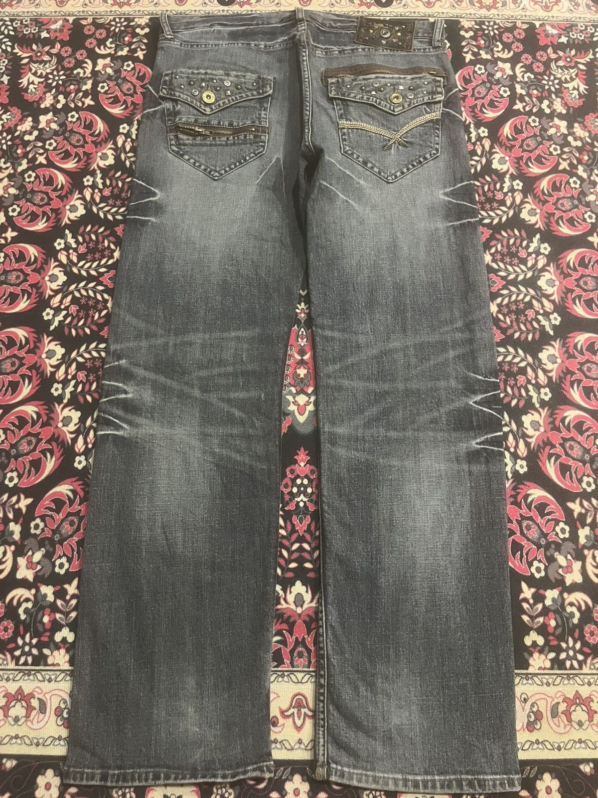 Japanese Brand Japanese Brand Villand Dark Whisker Washed Rhinestone Jeans Size US 36 / EU 52 - 2 Thumbnail