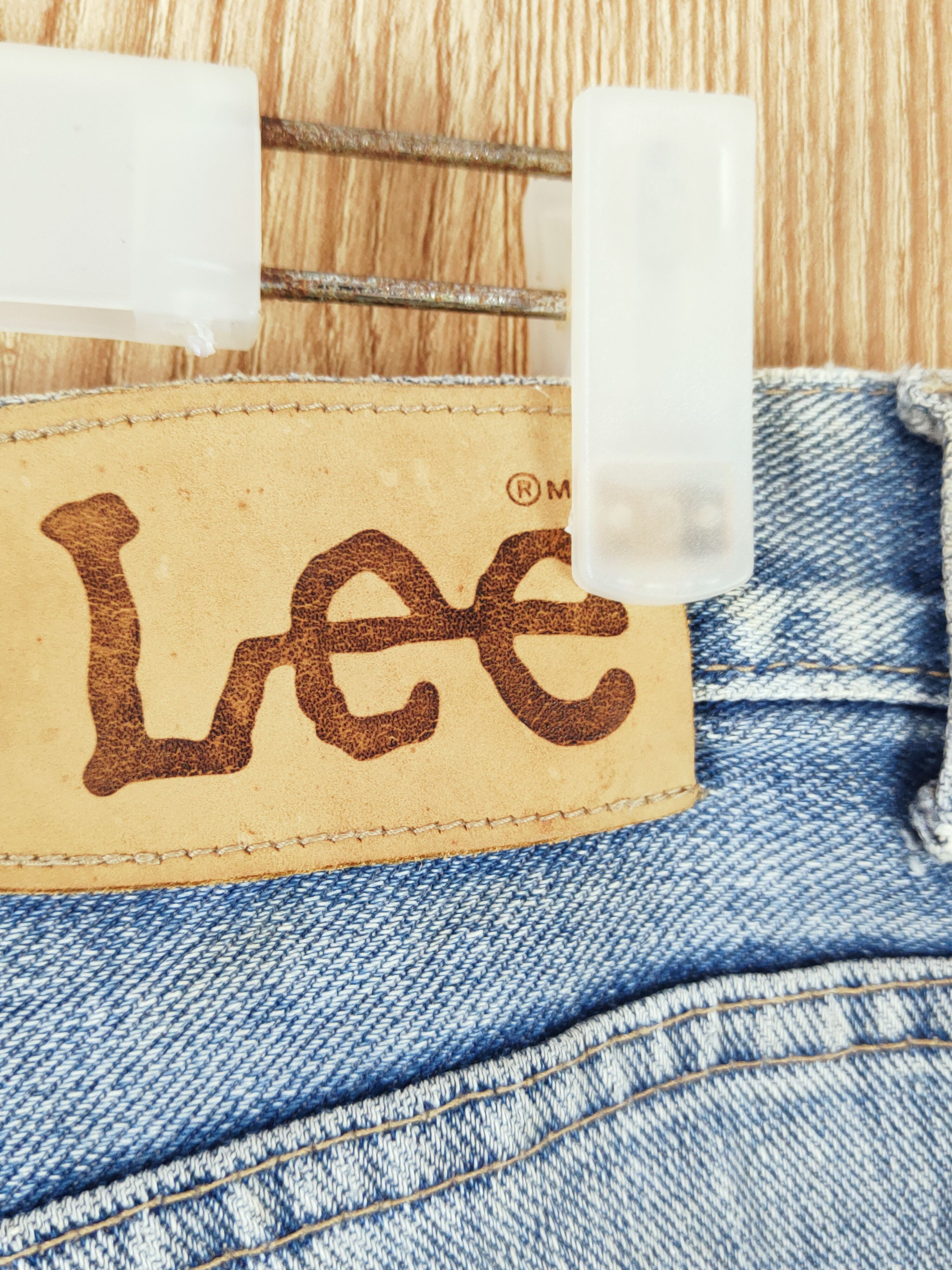 Japanese Brand Lee vintage blue Distressed Ripped Jeans #W652 Size US 32 / EU 48 - 11 Thumbnail