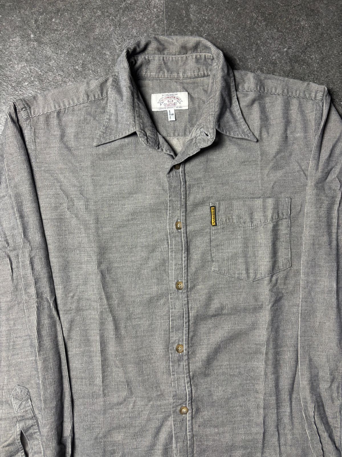 Giorgio Armani 1990s Armani Jeans Corduroy Button-Up Shirt Size US M / EU 48-50 / 2 - 2 Thumbnail