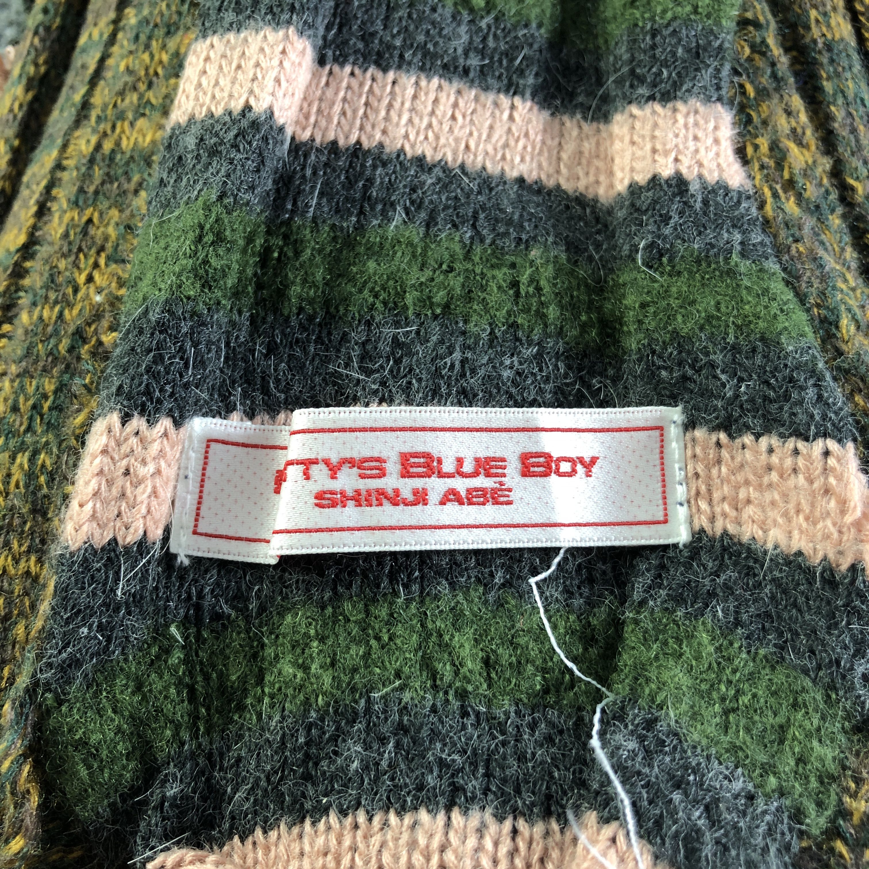Japanese Brand Betty's Blue Boy Wool Scarf Muffler V2773 Size ONE SIZE - 4 Thumbnail