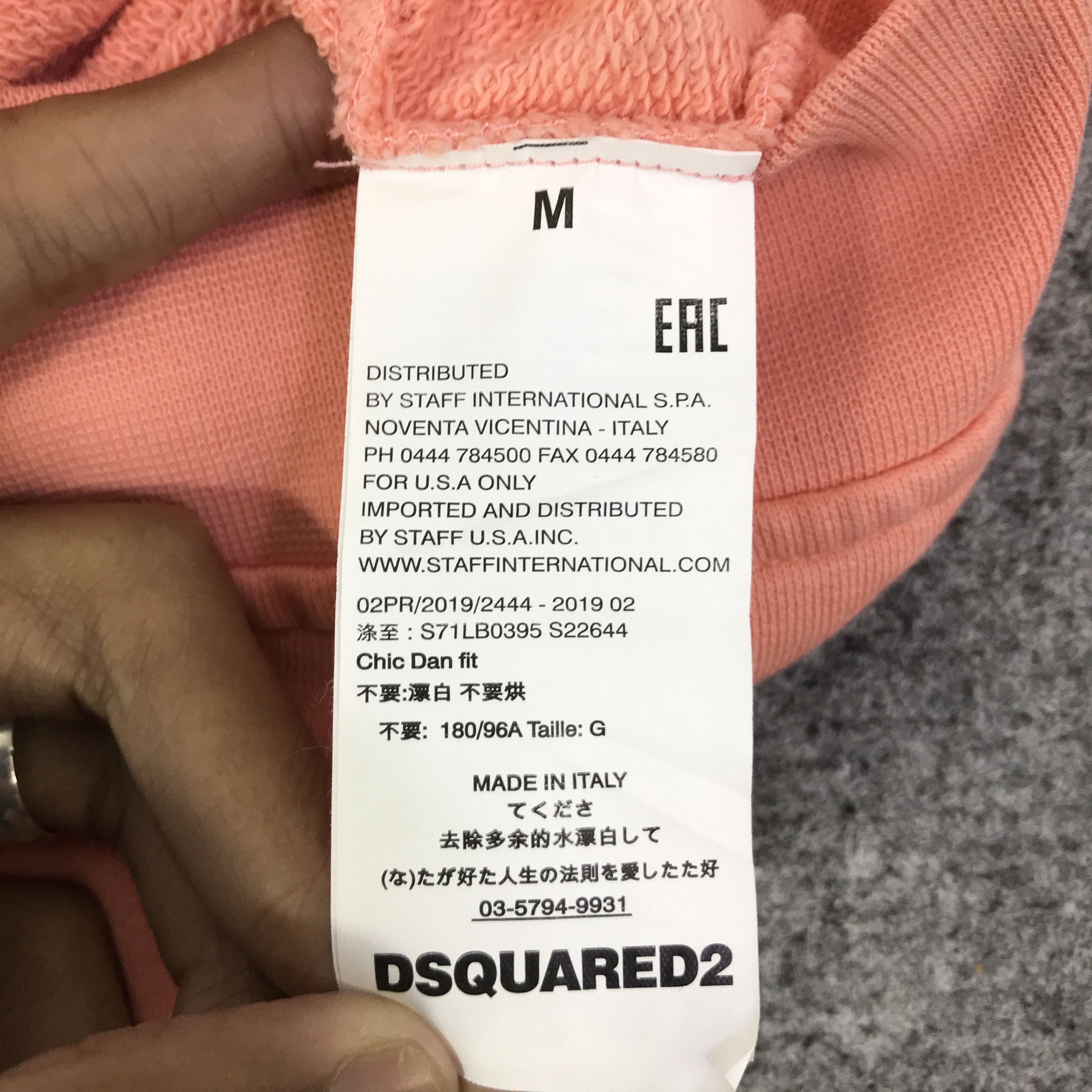 Dsquared2 DSQUARED2 CRAP LOGO SWEATSHIRT K73B22 Size US M / EU 48-50 / 2 - 13 Thumbnail