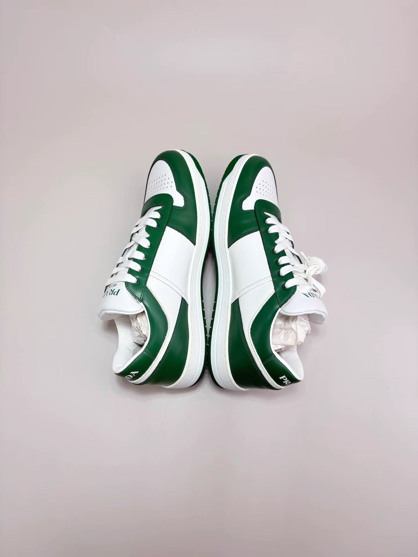 Prada PRADA Triangle Logo White and Green Skate Shoes K1 Size US 7 / EU 40 - 5 Thumbnail