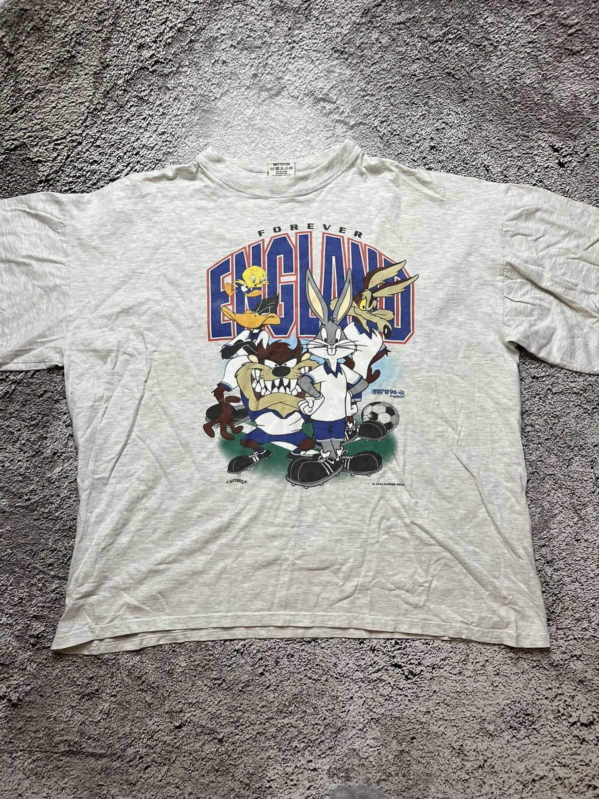 Nutmeg 1995-1996 looney tunes England football euro nutmeg t shirt Size US XL / EU 56 / 4 - 1 Thumbnail