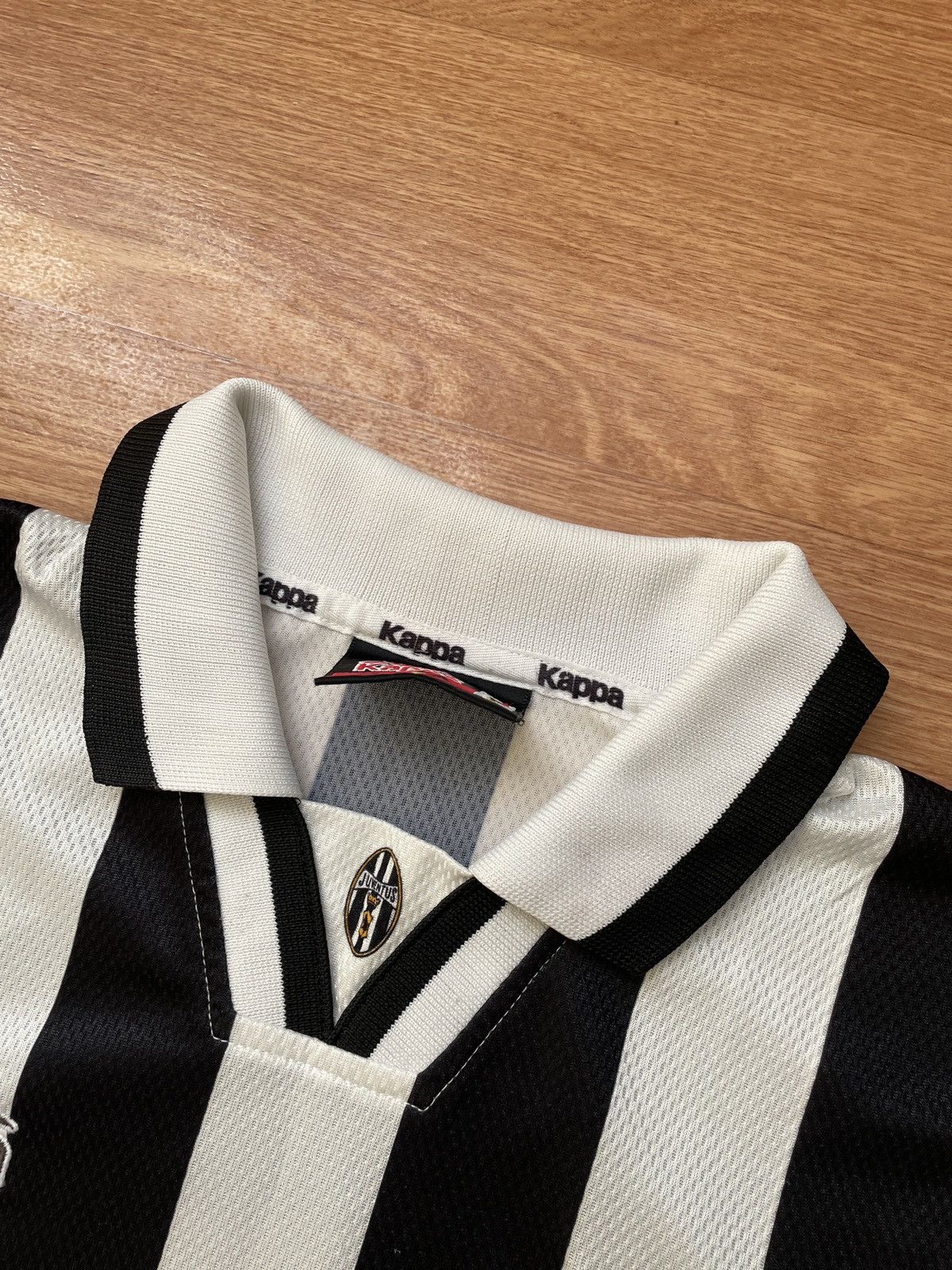 Kappa Vintage Juventus Kappa Sony Del Piero 1996/97 Home t shirt Size US S / EU 44-46 / 1 - 8 Thumbnail