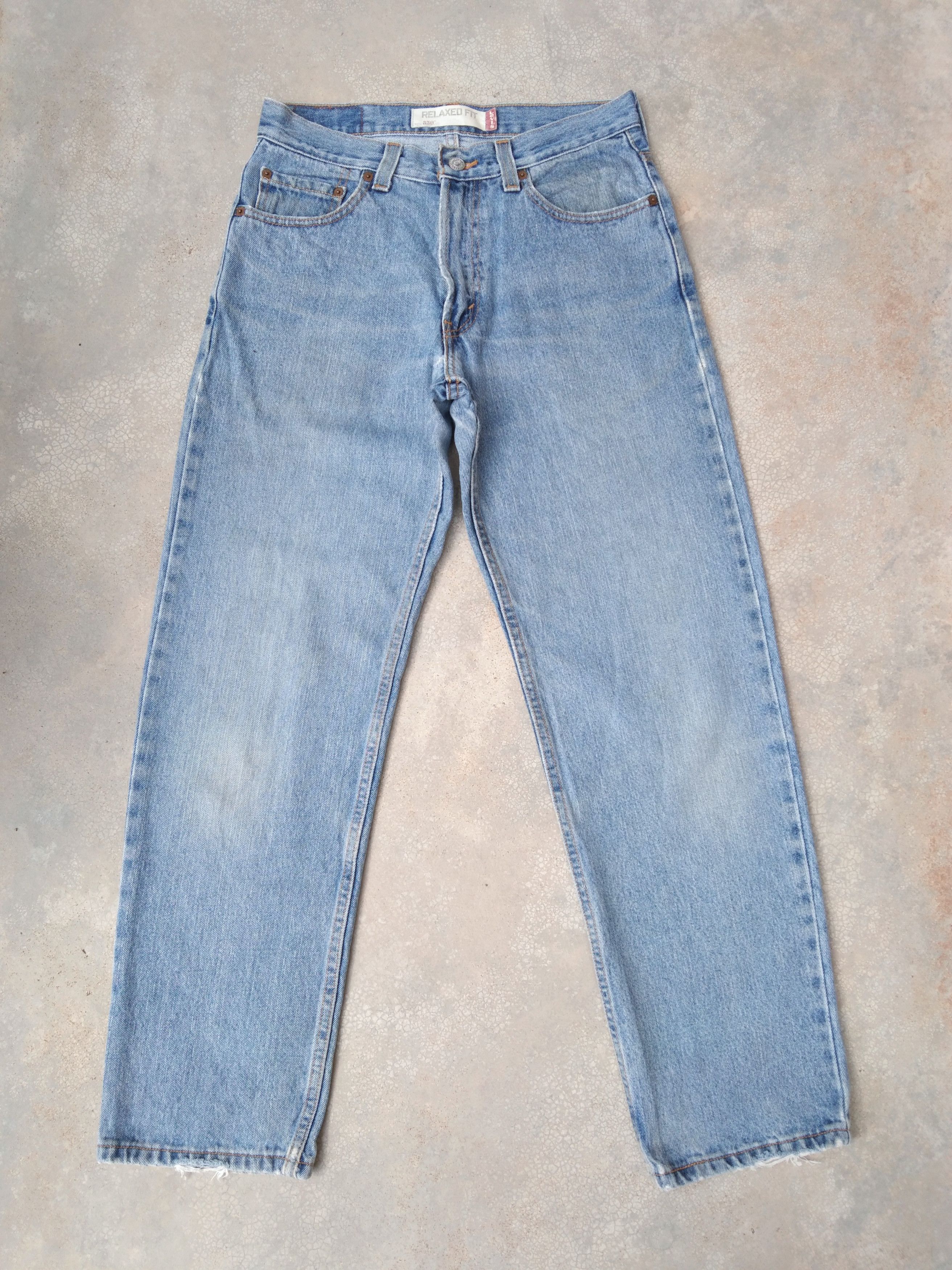 Levi's Vintage Levi's Jeans 550 Blue Washed Relaxed Fit 29x30 Size US 29 - 1 Thumbnail