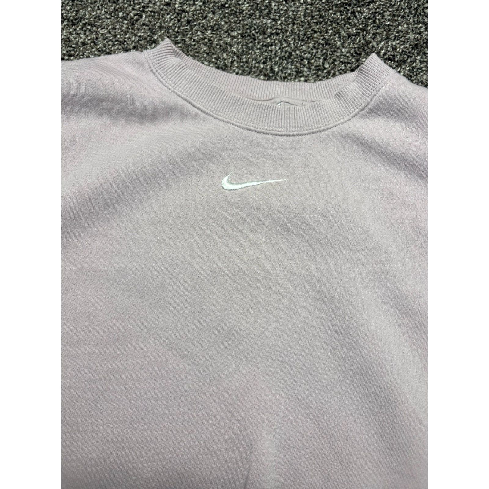 Nike Nike Sweatshirt Center Swoosh Womens Medium Oversized Crew Neck DQ5733 Size M / US 6-8 / IT 42-44 - 3 Thumbnail