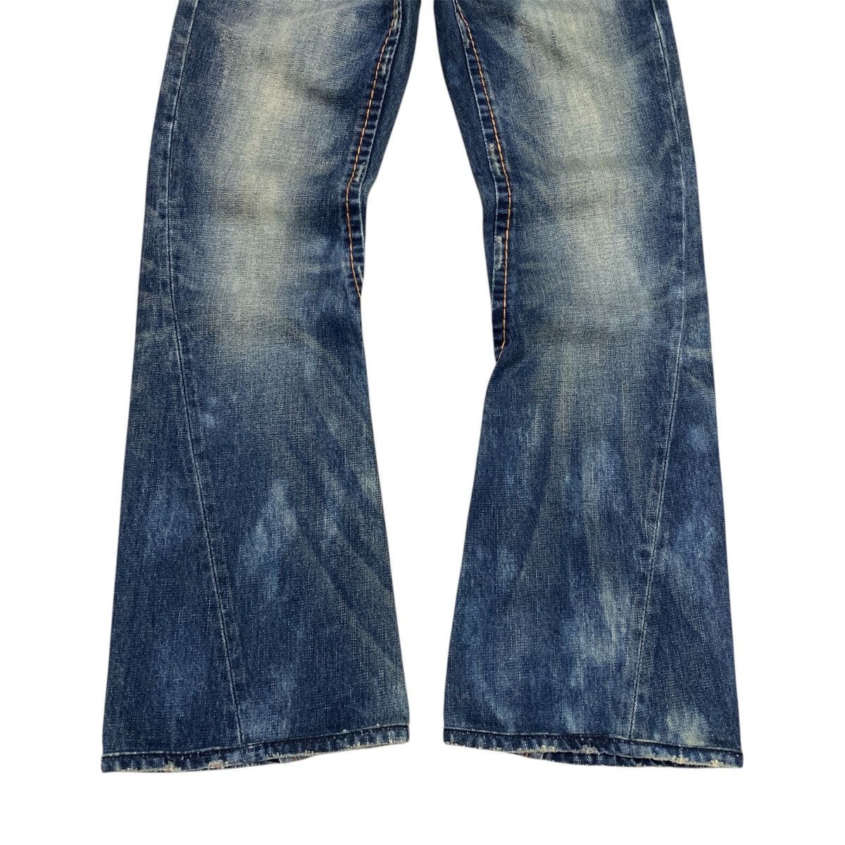 If Six Was Nine 2000’s Buckaro Distressed Flared Bootcut Jeans Pants Size US 30 / EU 46 - 2 Thumbnail