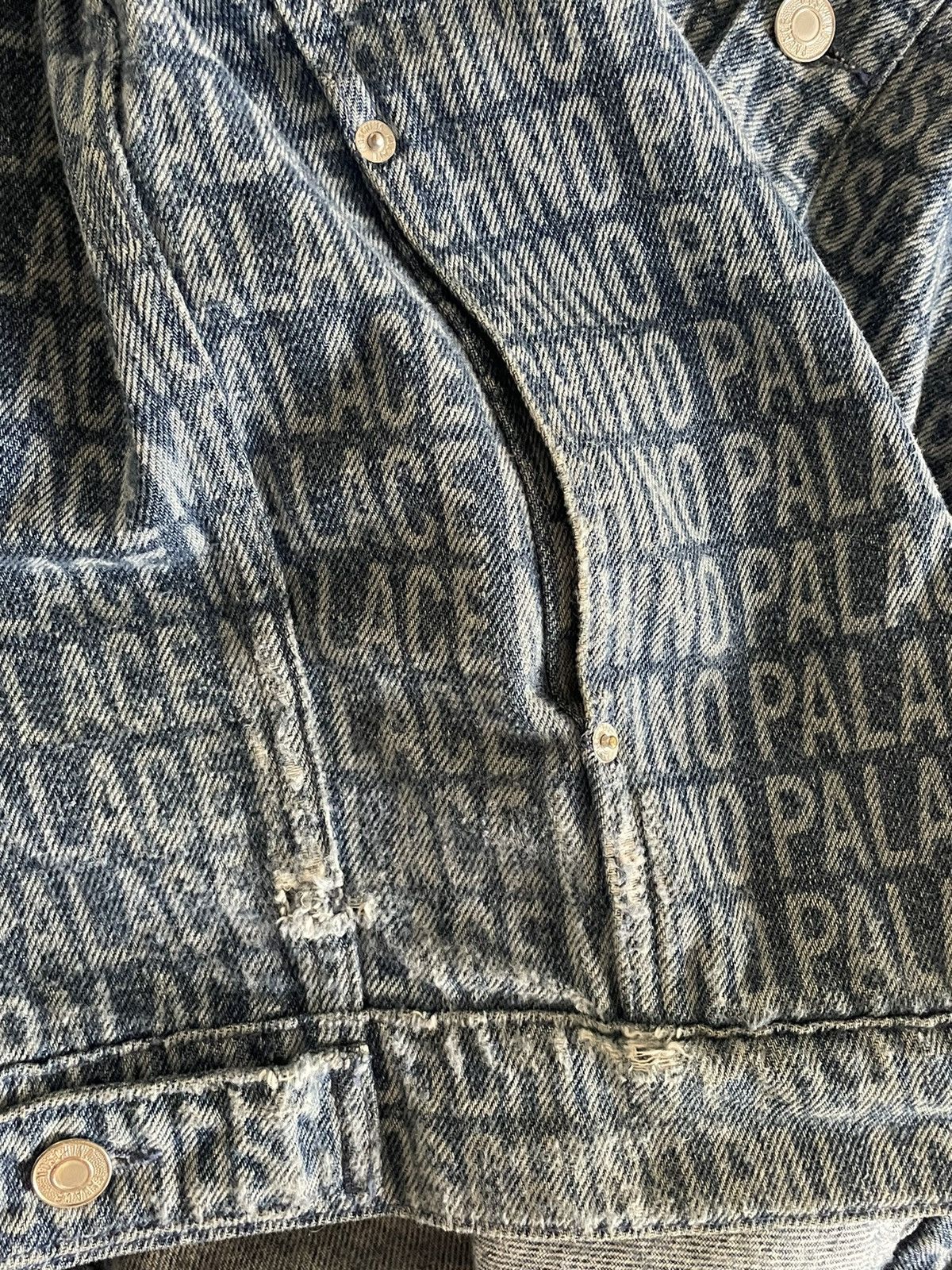 Moschino × Palace Moschino x Palace Denim Jacket Size US M / EU 48-50 / 2 - 9 Thumbnail