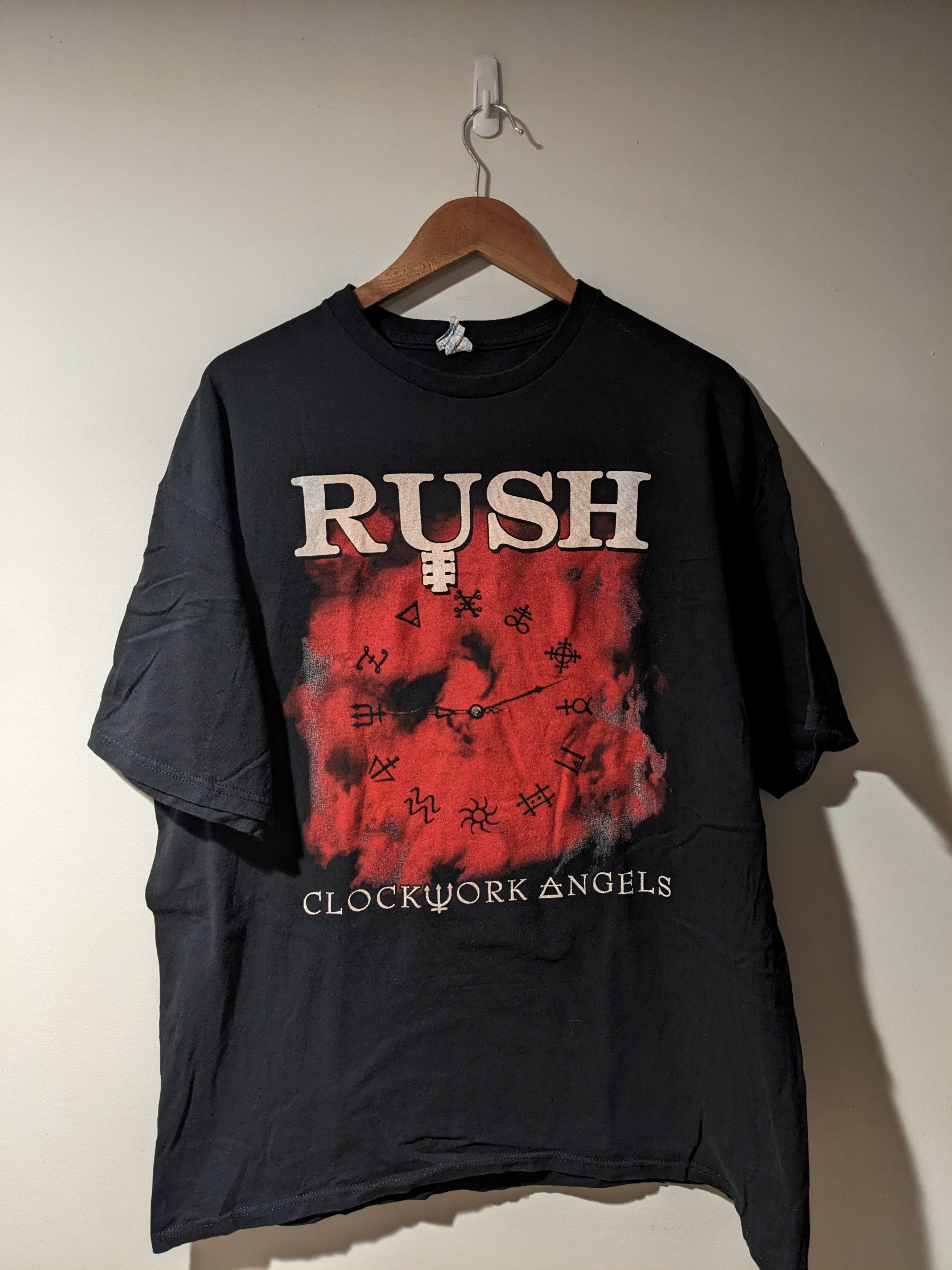 Band Tees Vintage 2013 Rush Clockwork Angels Tour XX-Large T-Shirt Size US XXL / EU 58 / 5 - 1 Thumbnail